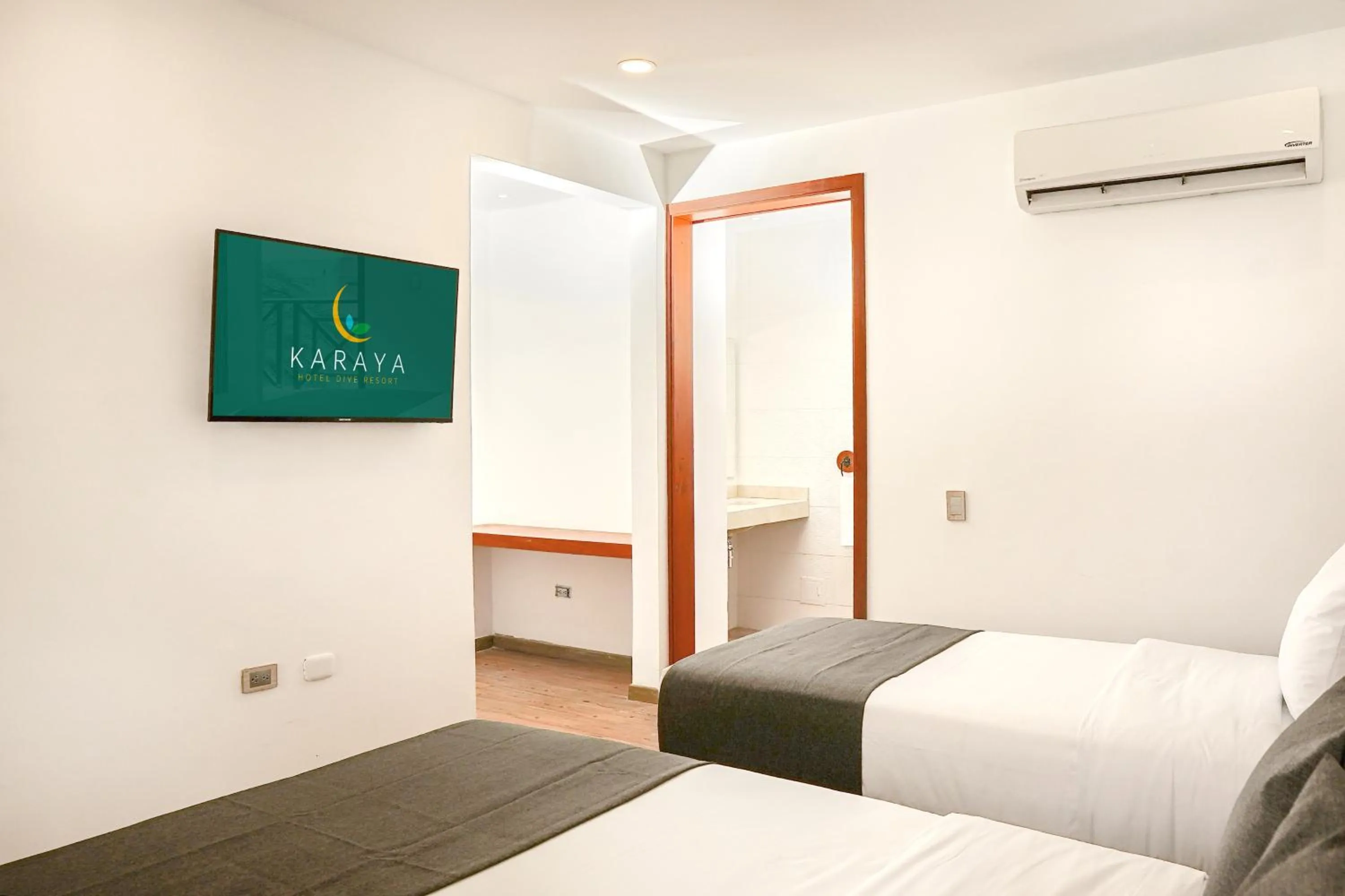 Double Room - Disability Access in HOTEL KARAYA DIVE RESORT