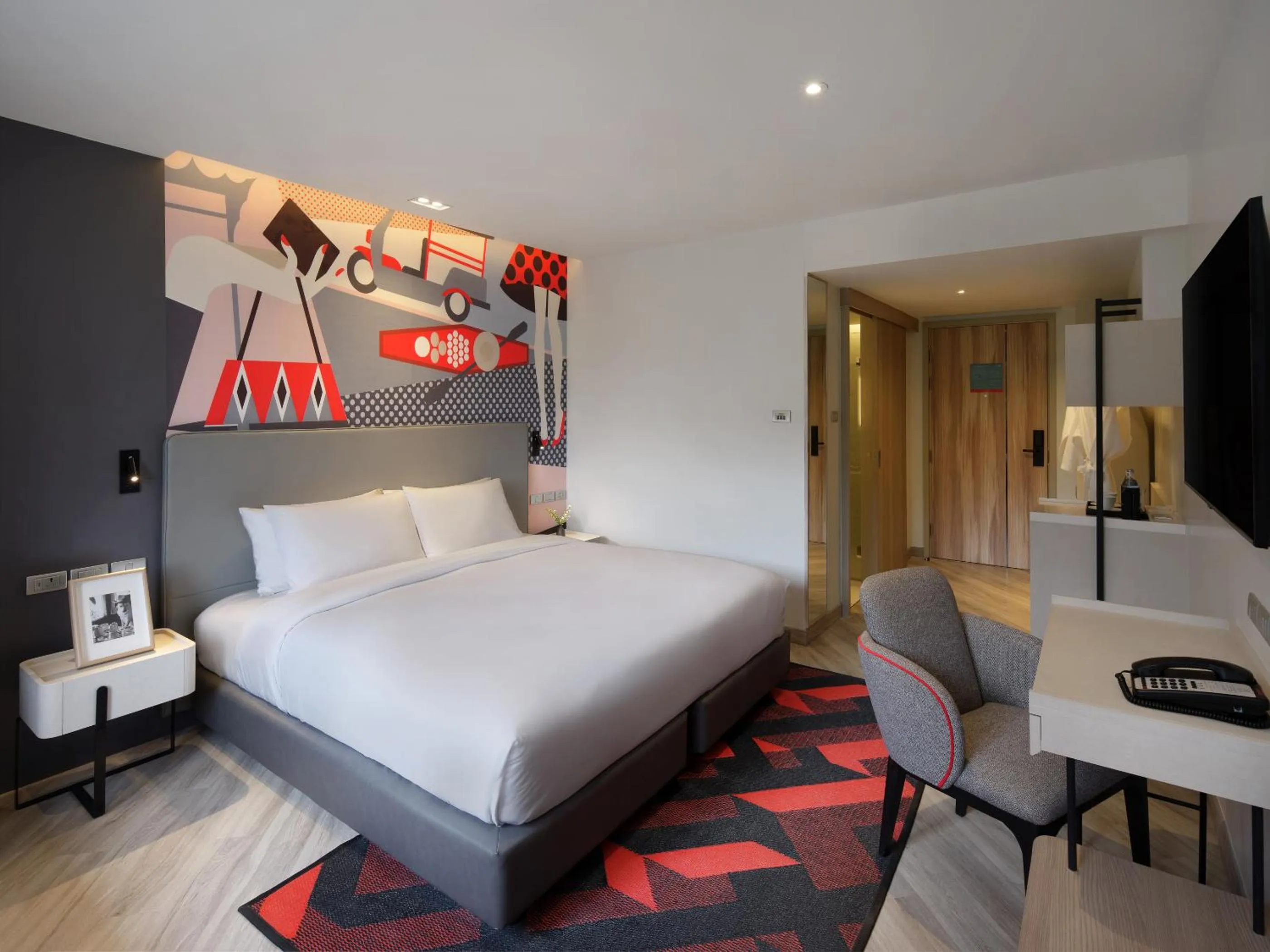 Superior Room King in Oakwood Studios Sukhumvit Bangkok