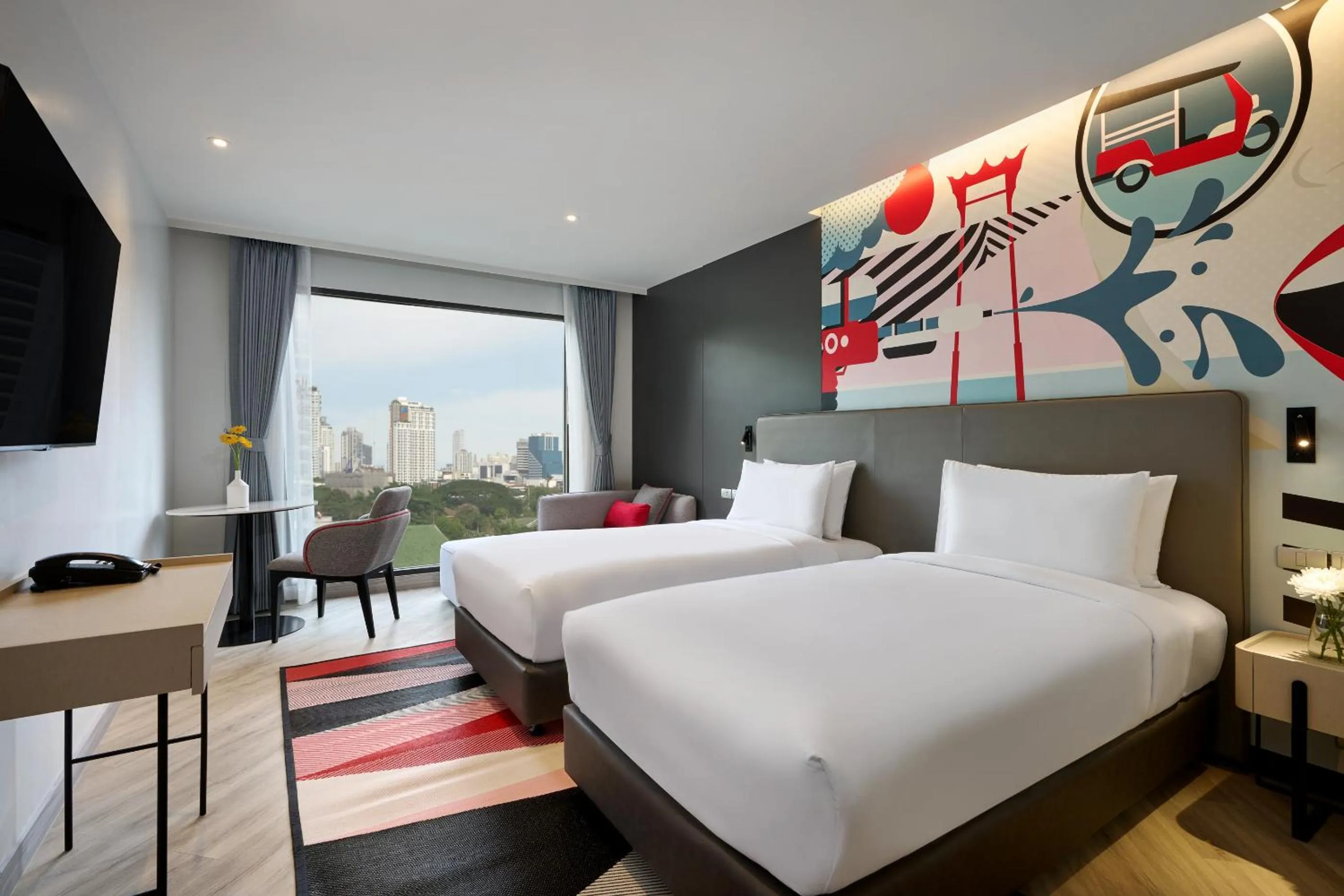Superior Room Twin in Oakwood Studios Sukhumvit Bangkok