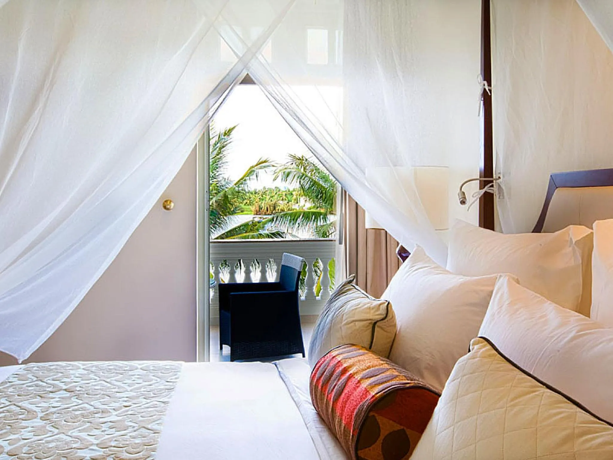 Sanctuary Suite in Villa Song Saigon