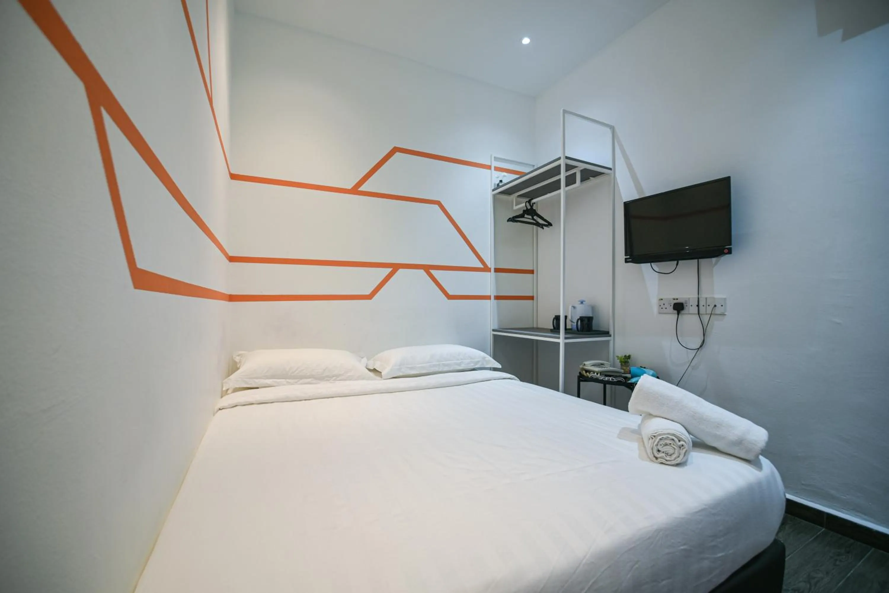 Superior Queen Room in Meta Hotel