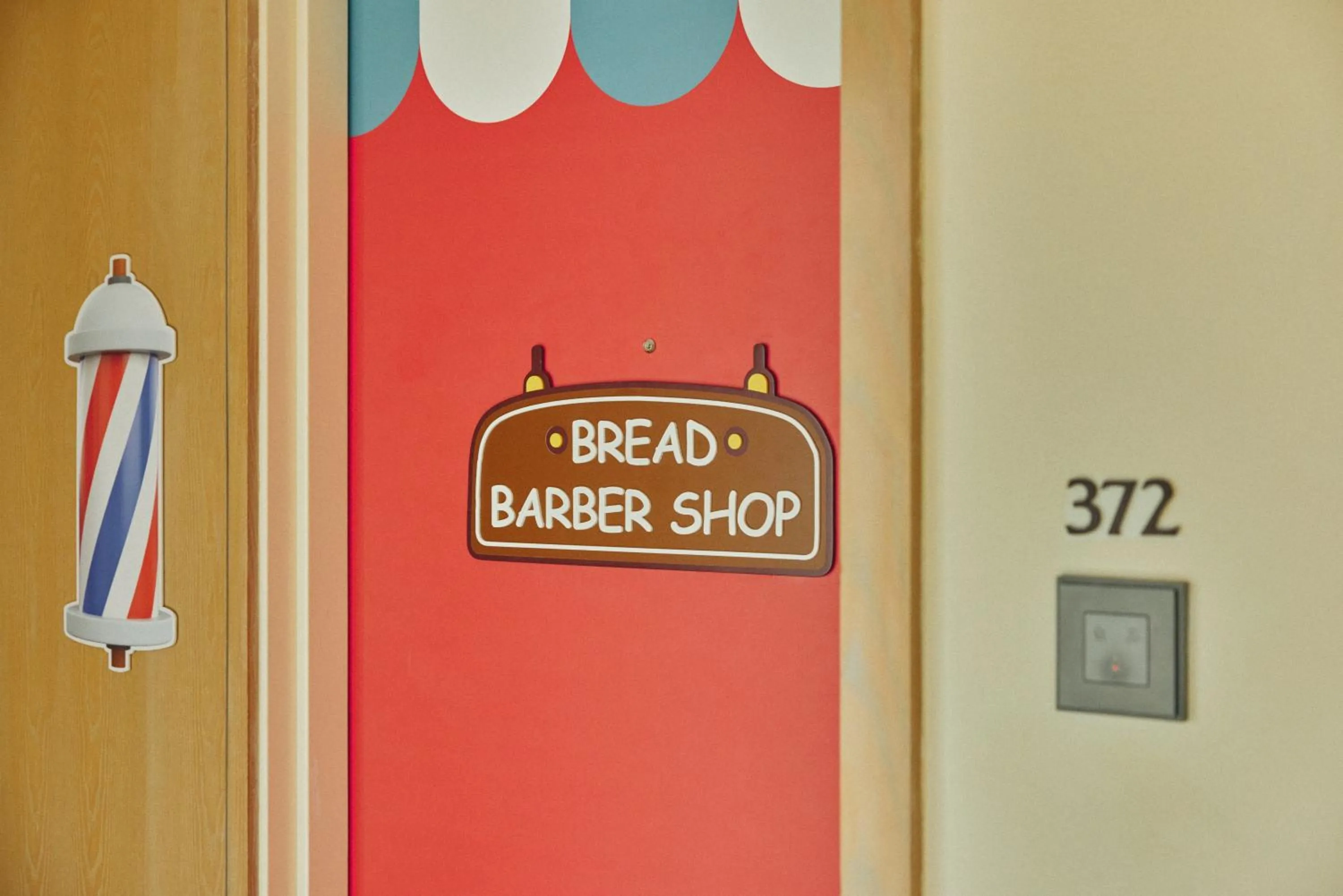 Bread Barbershop Pool Side Club in Lotte Hotel Guam