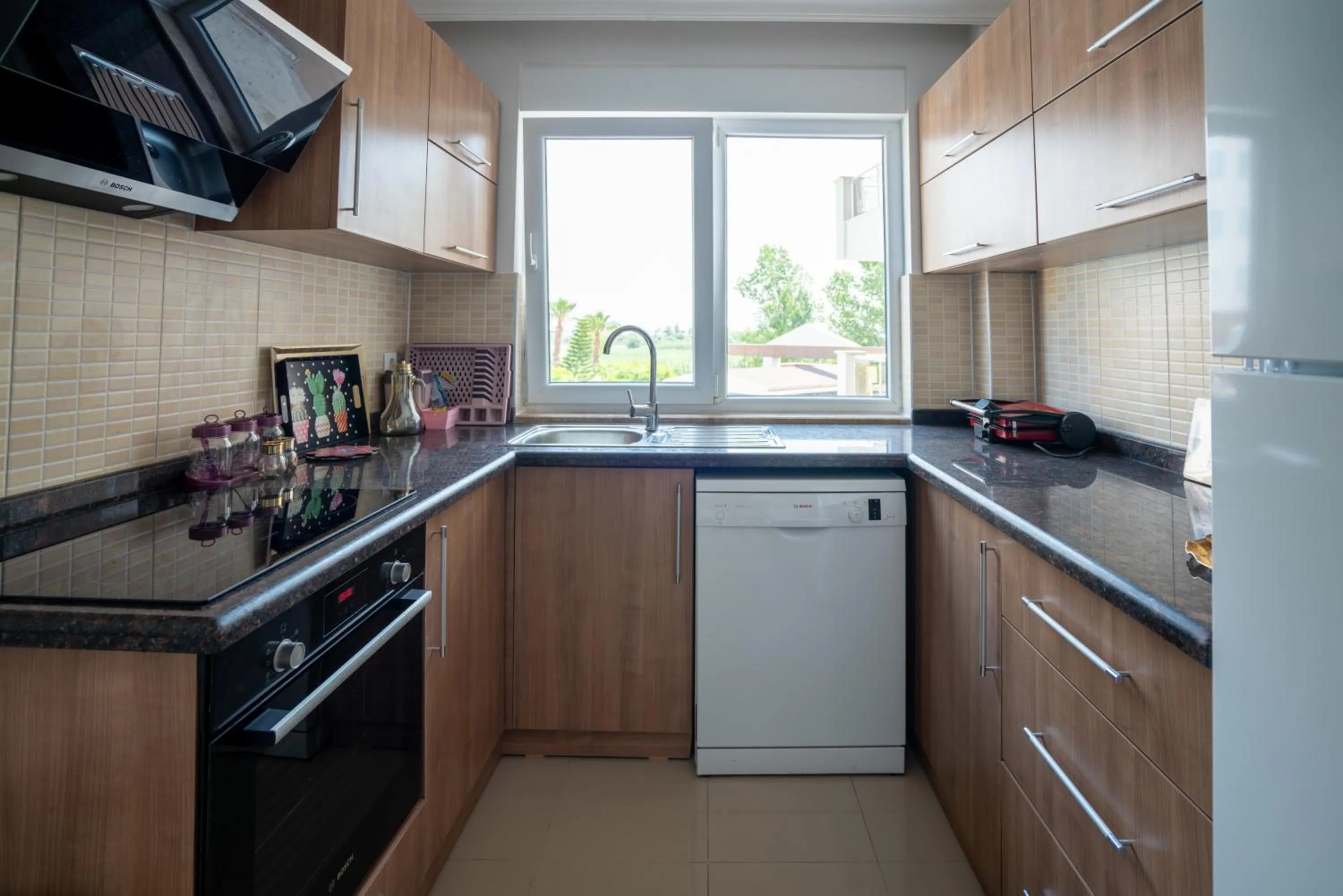 Studio with Garden View in River Park Residence Lara