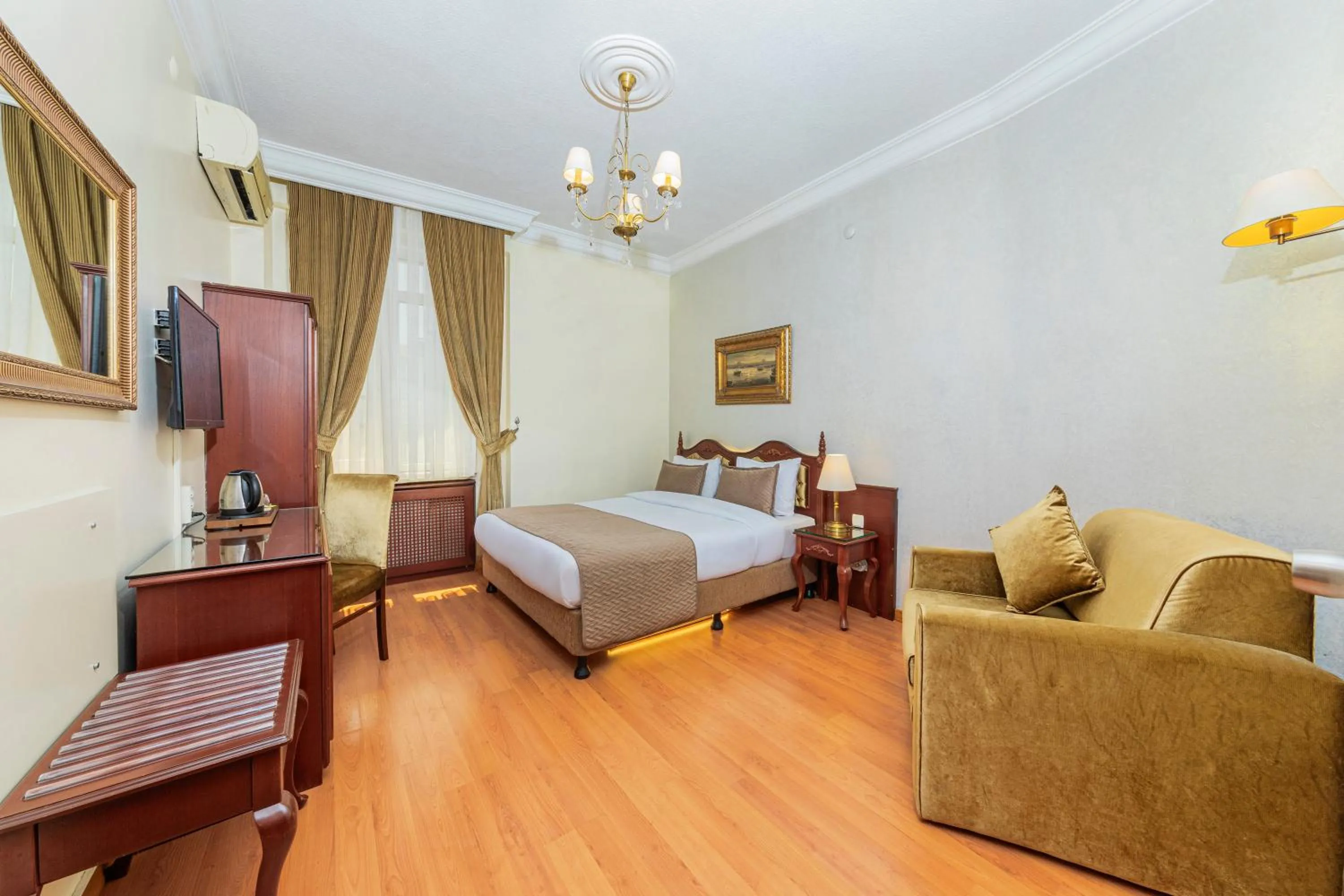 Superior Double Room in Hotel Ipek Palas