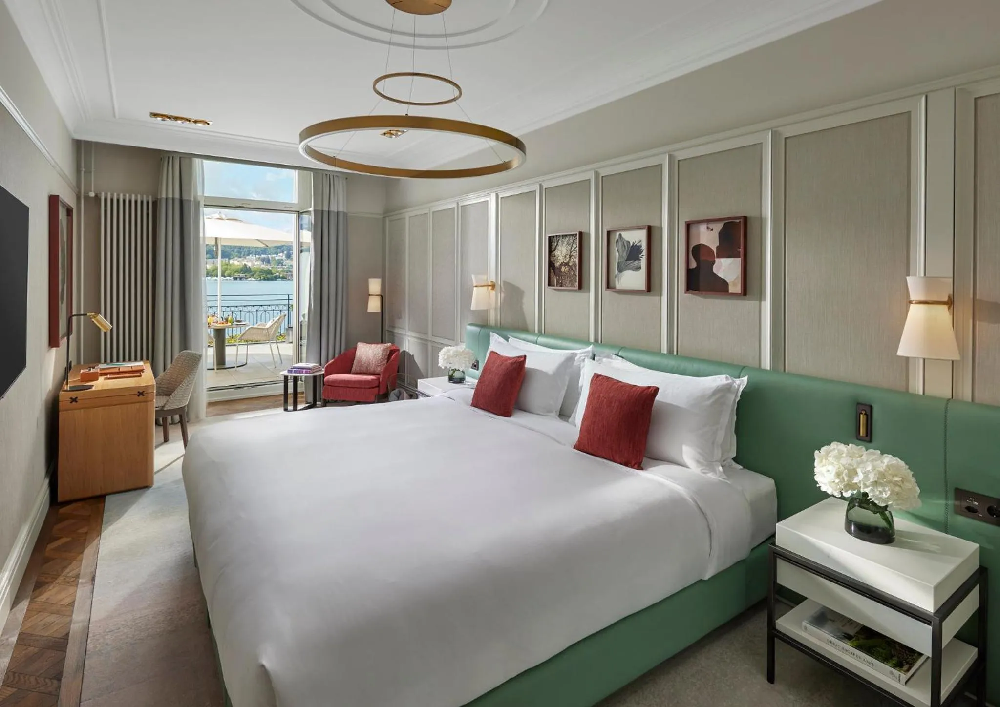 Superior Lake View Room with Terrace in Mandarin Oriental Palace, Luzern