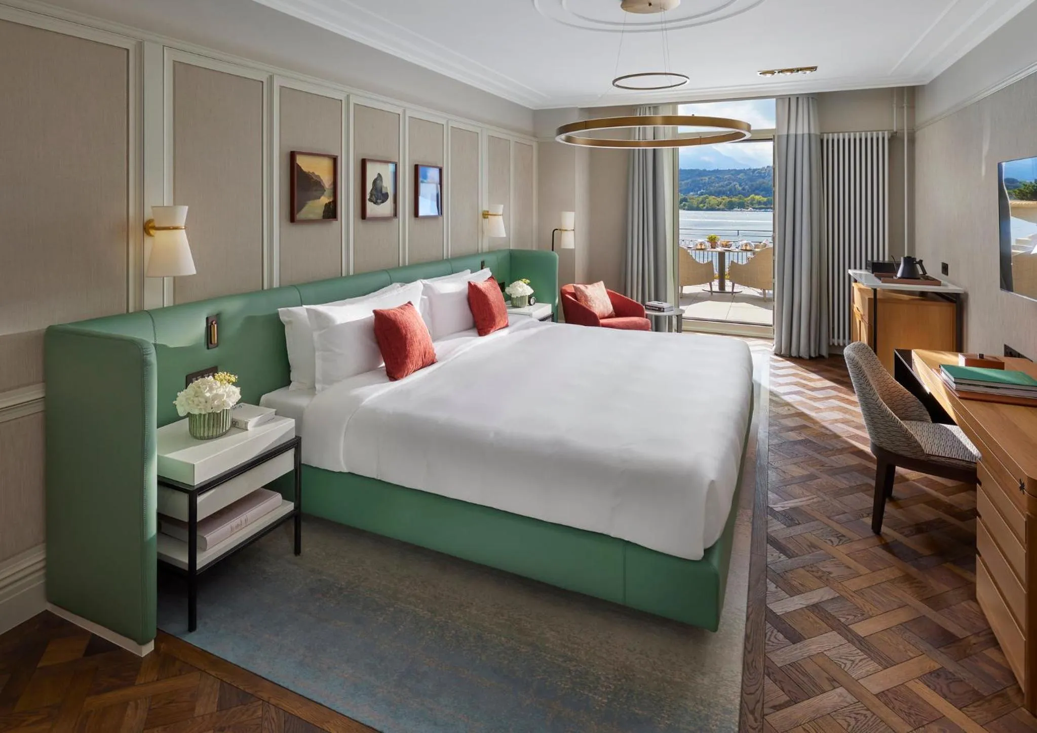 Deluxe Lake View Room with Terrace in Mandarin Oriental Palace, Luzern
