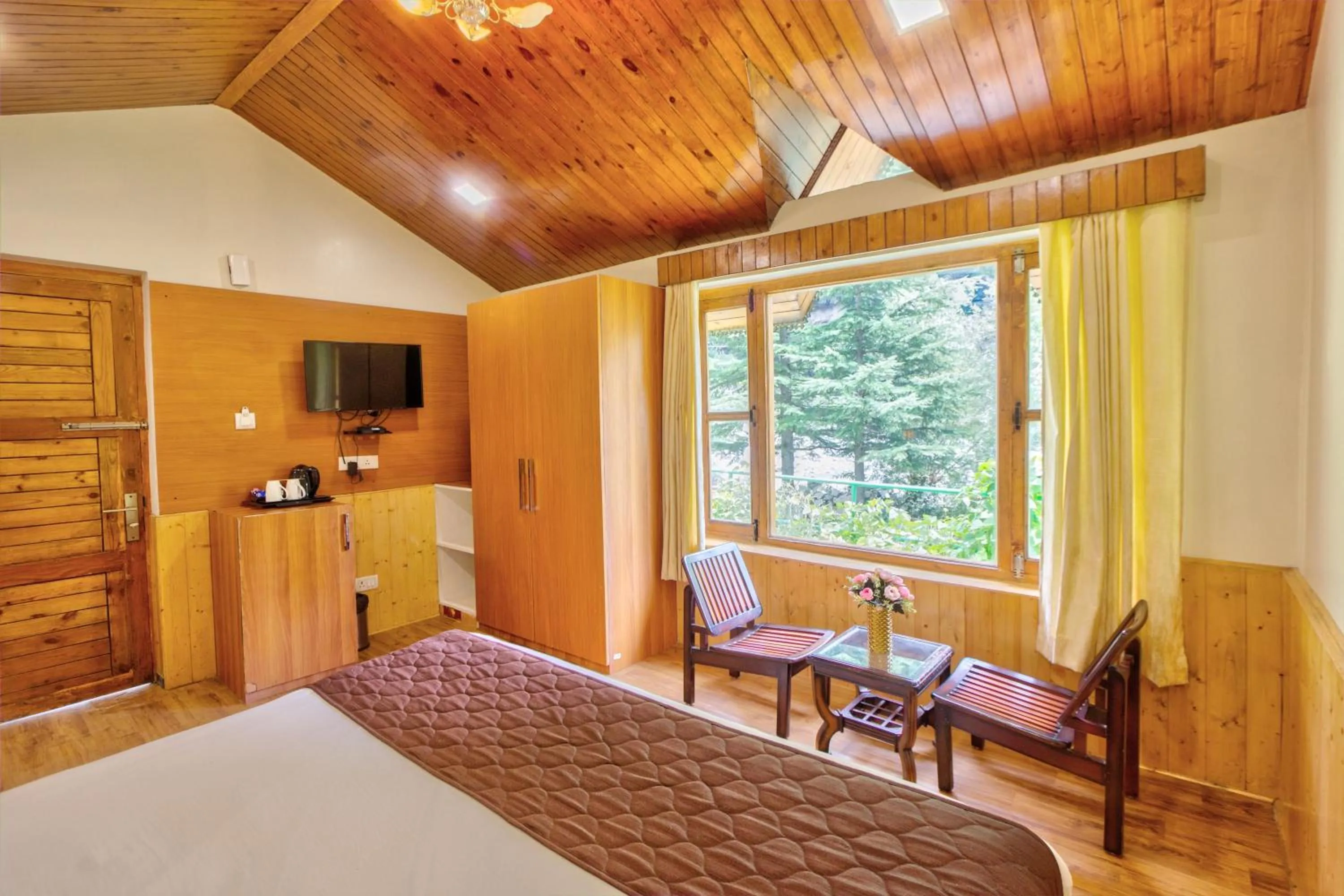 Superior Bungalow in PARADISE-The Whitehouse Cafe