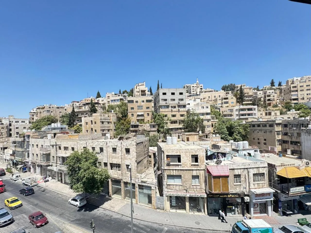 Deluxe King Room in Hotel Philosophy