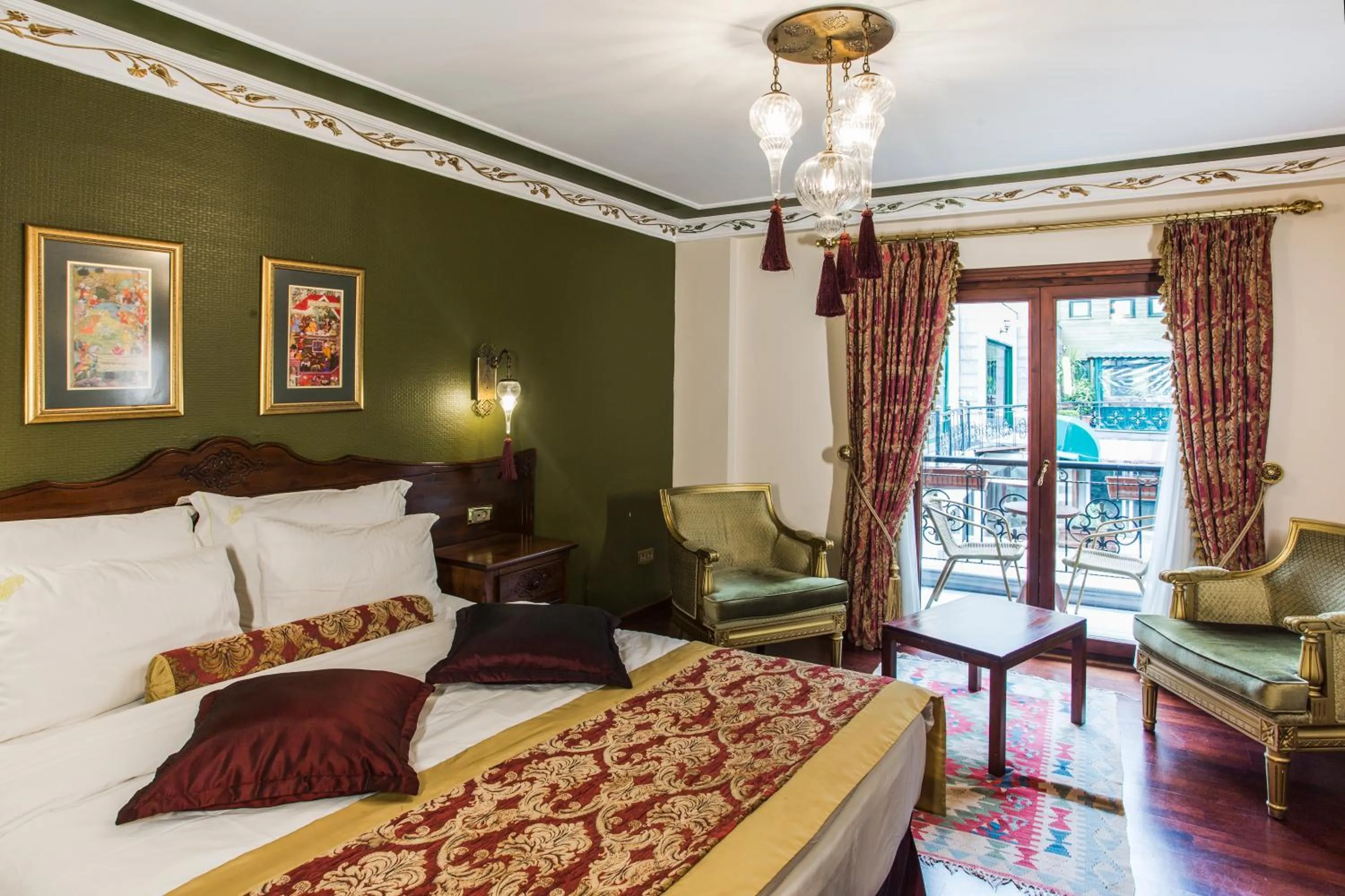 Double Room with Balcony in Garden House Hotel - Special Class