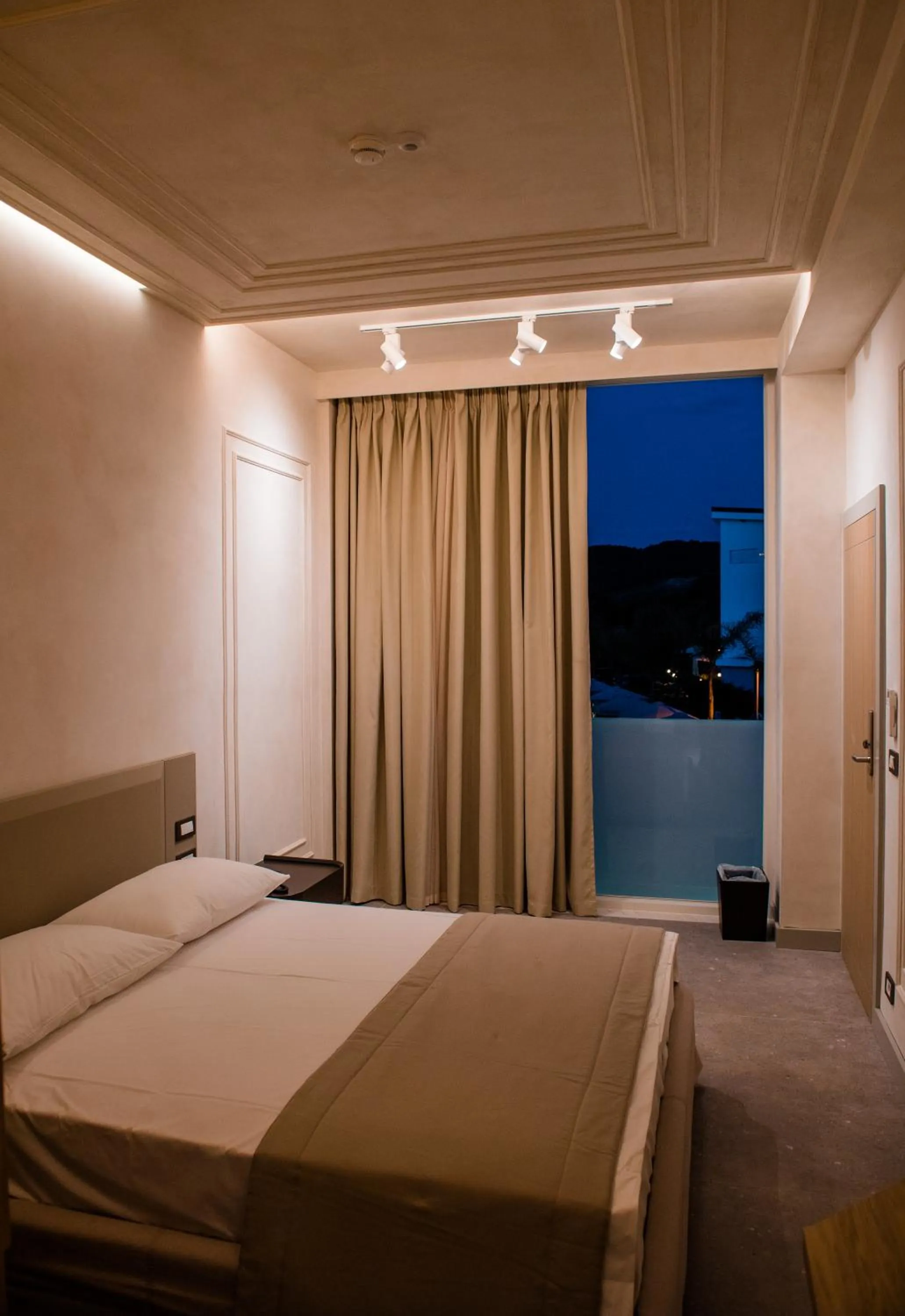 Double Room with Pool View in Elite Bay Hotel Lalez Durres