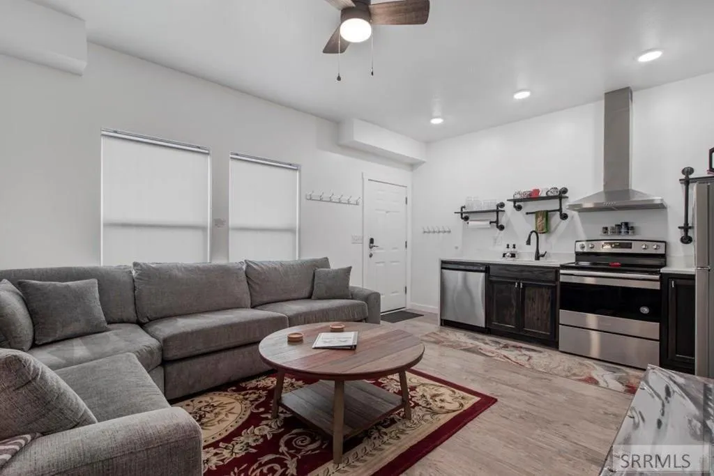 Two-Bedroom Townhouse in Winzig Lodge