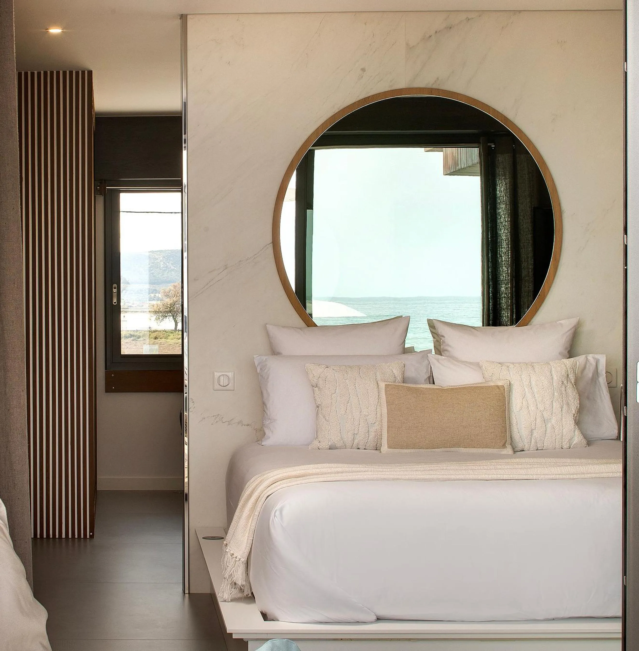 Queen Room with Sea View - single occupancy in Villa Miramar Frontignan