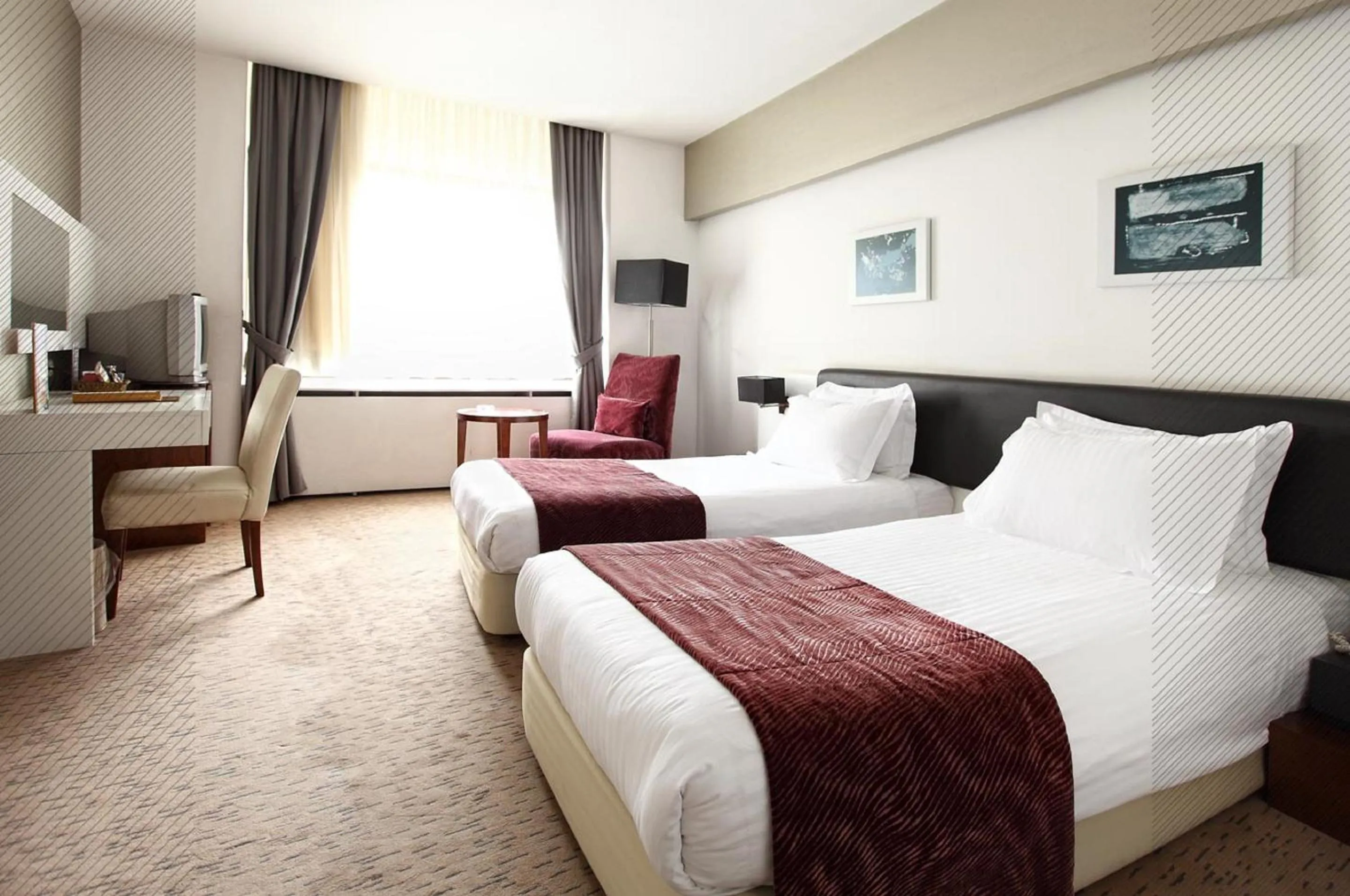 Superior Twin Room in Surmeli Istanbul Hotel