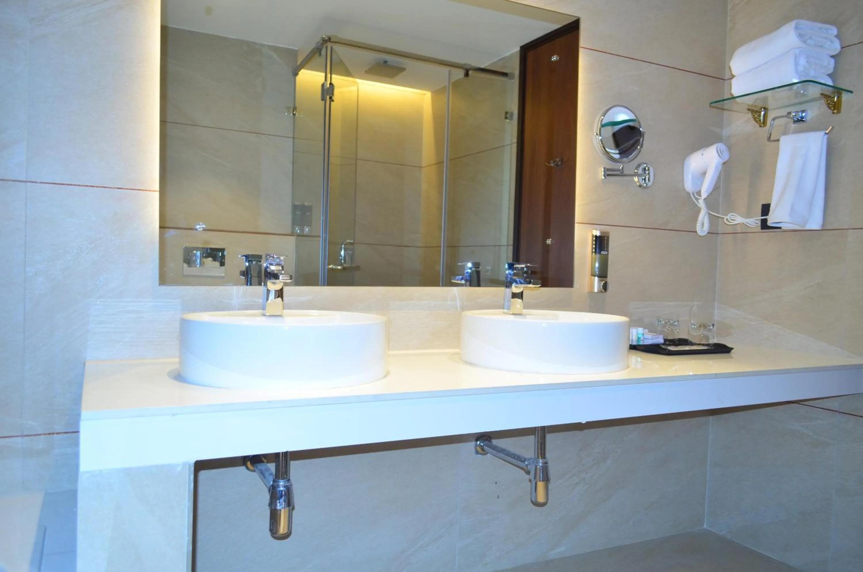 Premium King Suite in The Aurum Subrahmanya