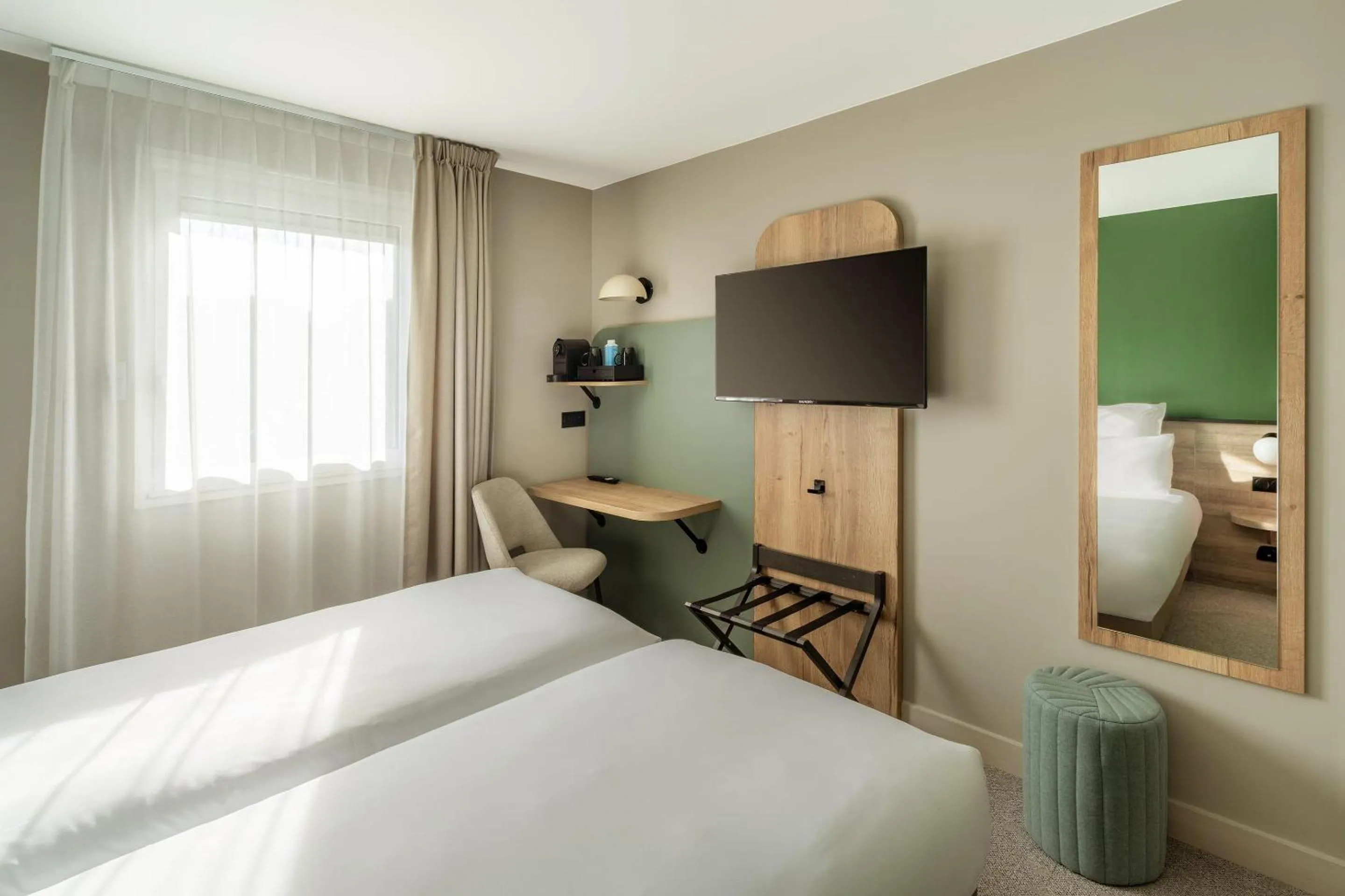 Comfort Twin Room - Non-Smoking in Sure Hotel by Best Western Tours Sud