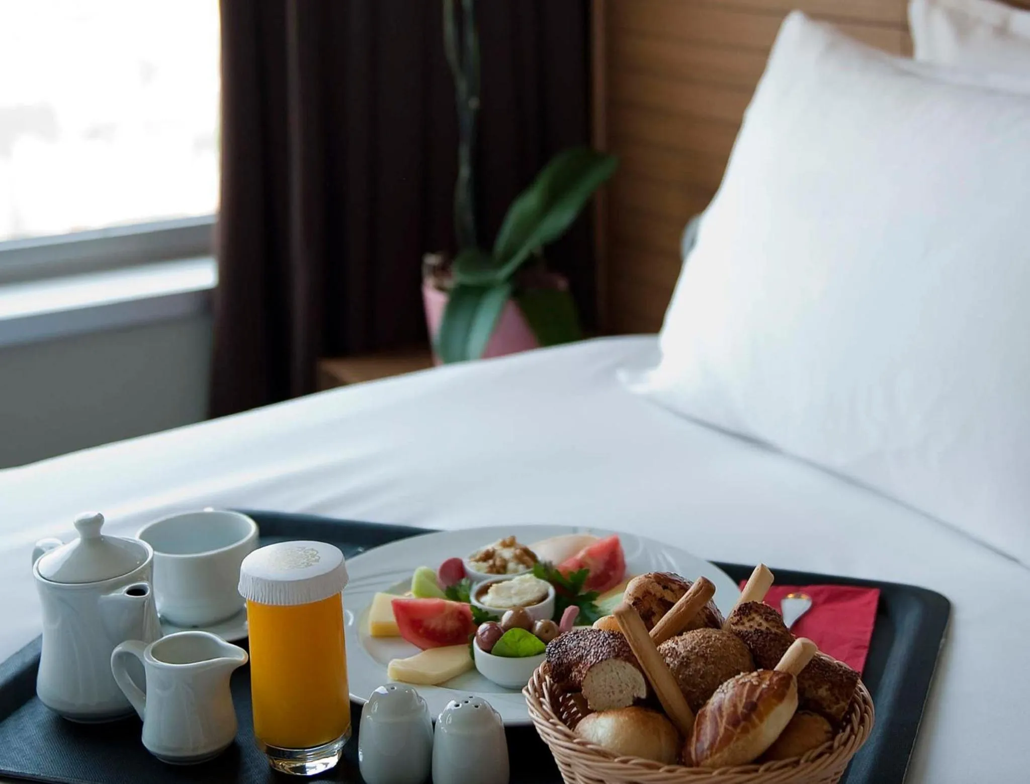 Superior Double Room with Extra Bed in The Marmara Pera