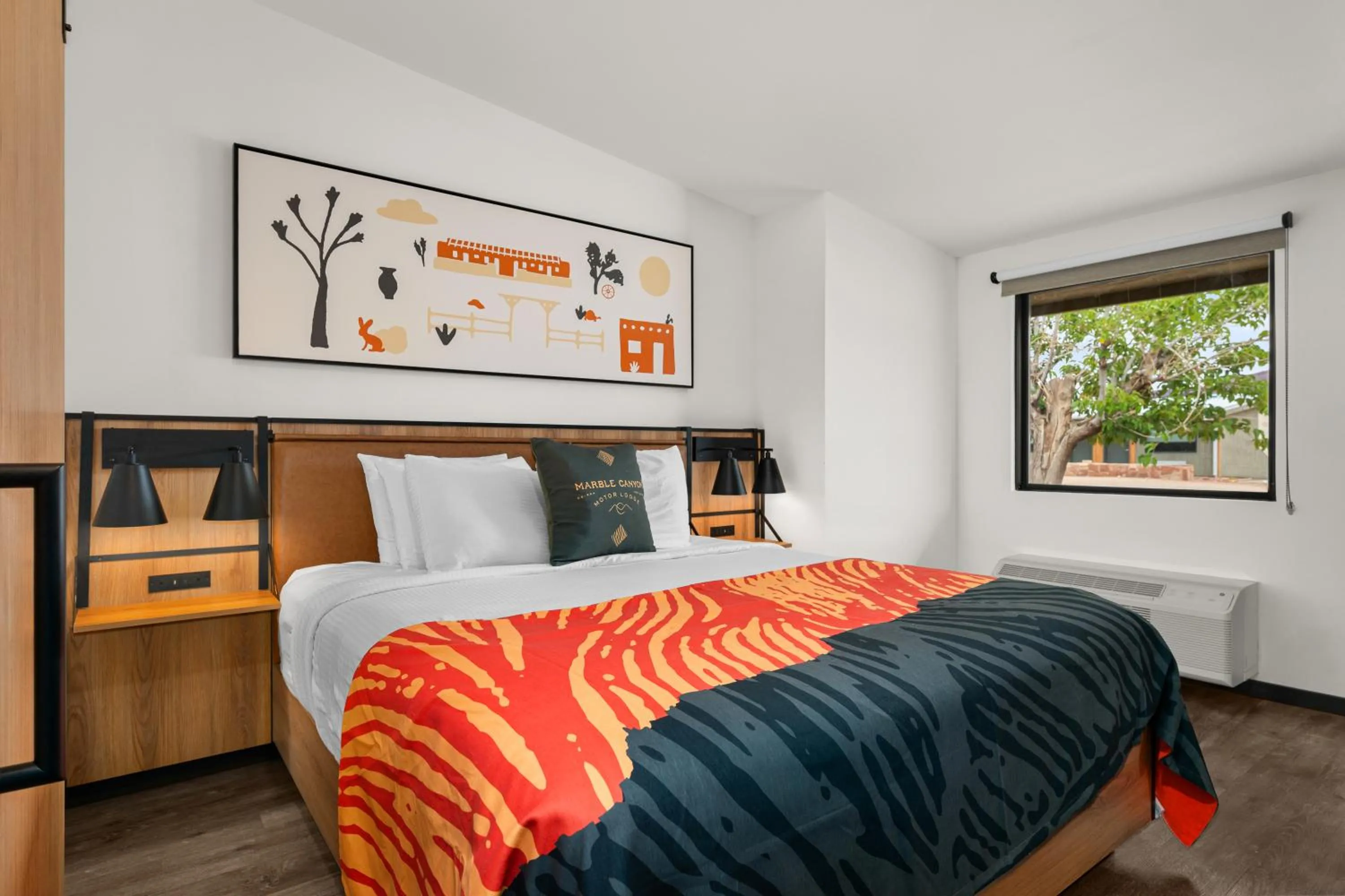 Deluxe King Room in Marble Canyon Lodge