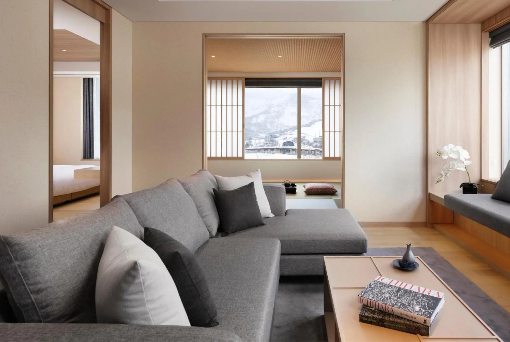 One-Bedroom Corner Suite with Tatami Area in Setsu Niseko