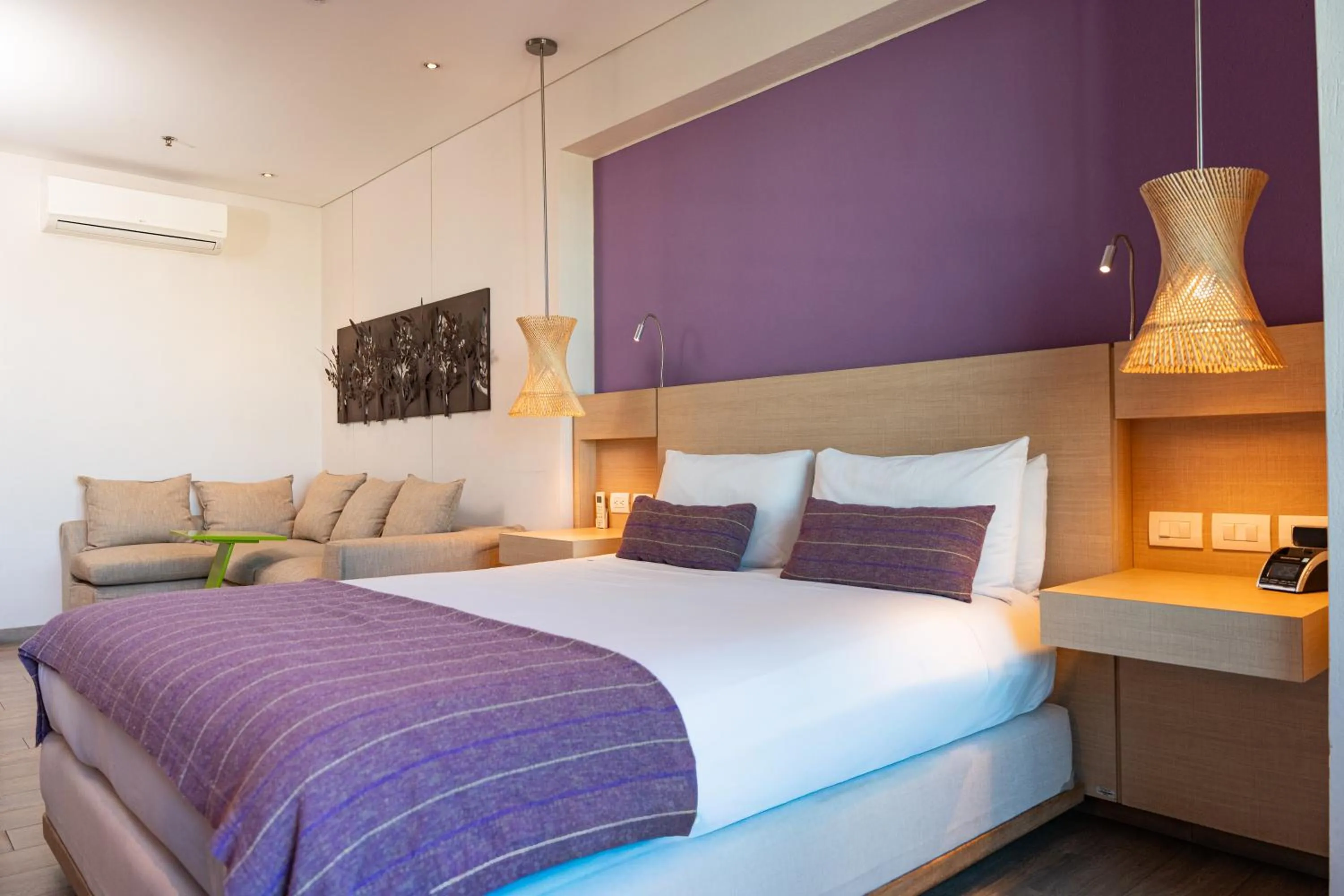 Superior Queen Room in Hotel Bari Bucaramanga By OxoHotel