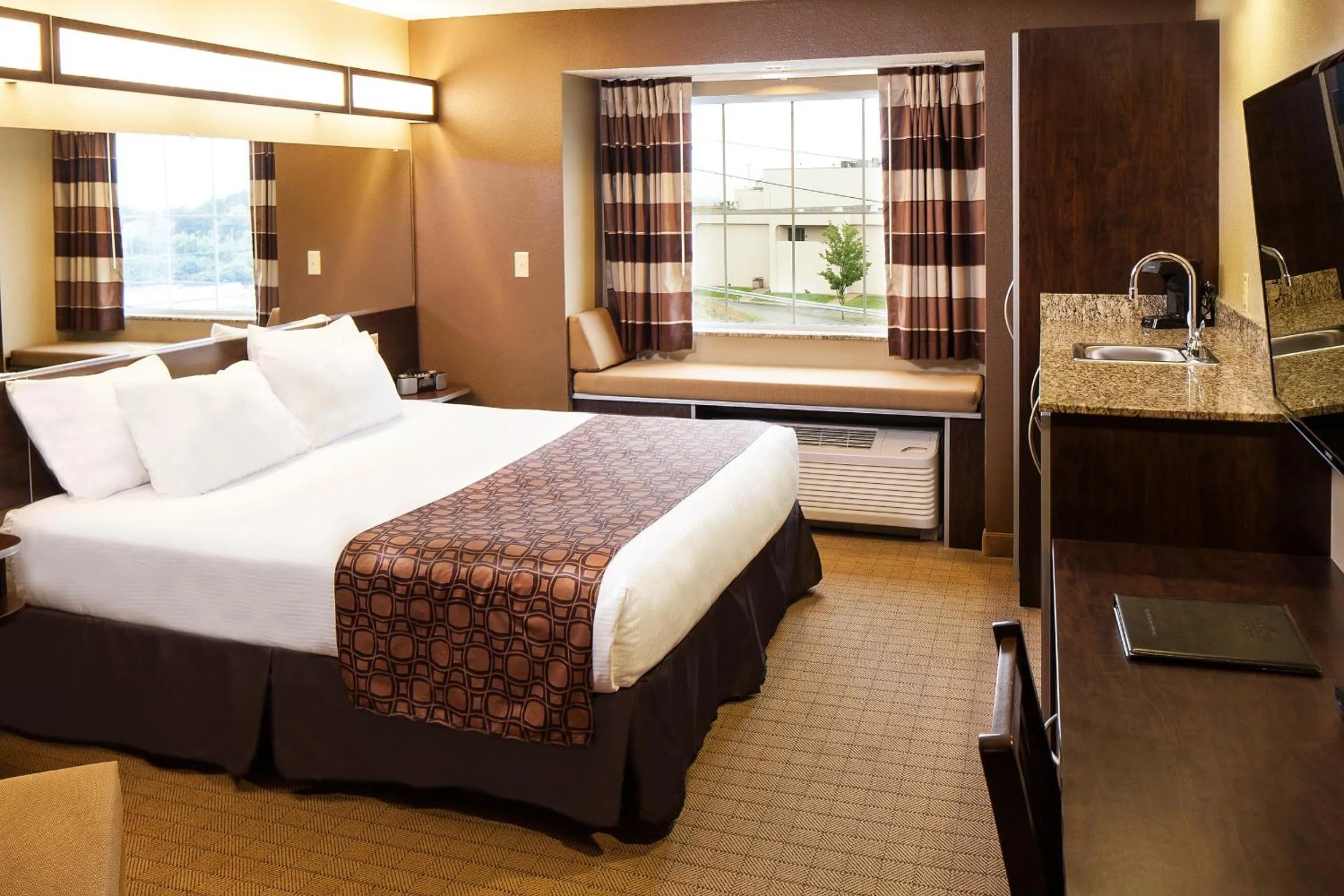 Suite - Non-Smoking in Microtel Inn & Suites by Wyndham St Clairsville - Wheeling
