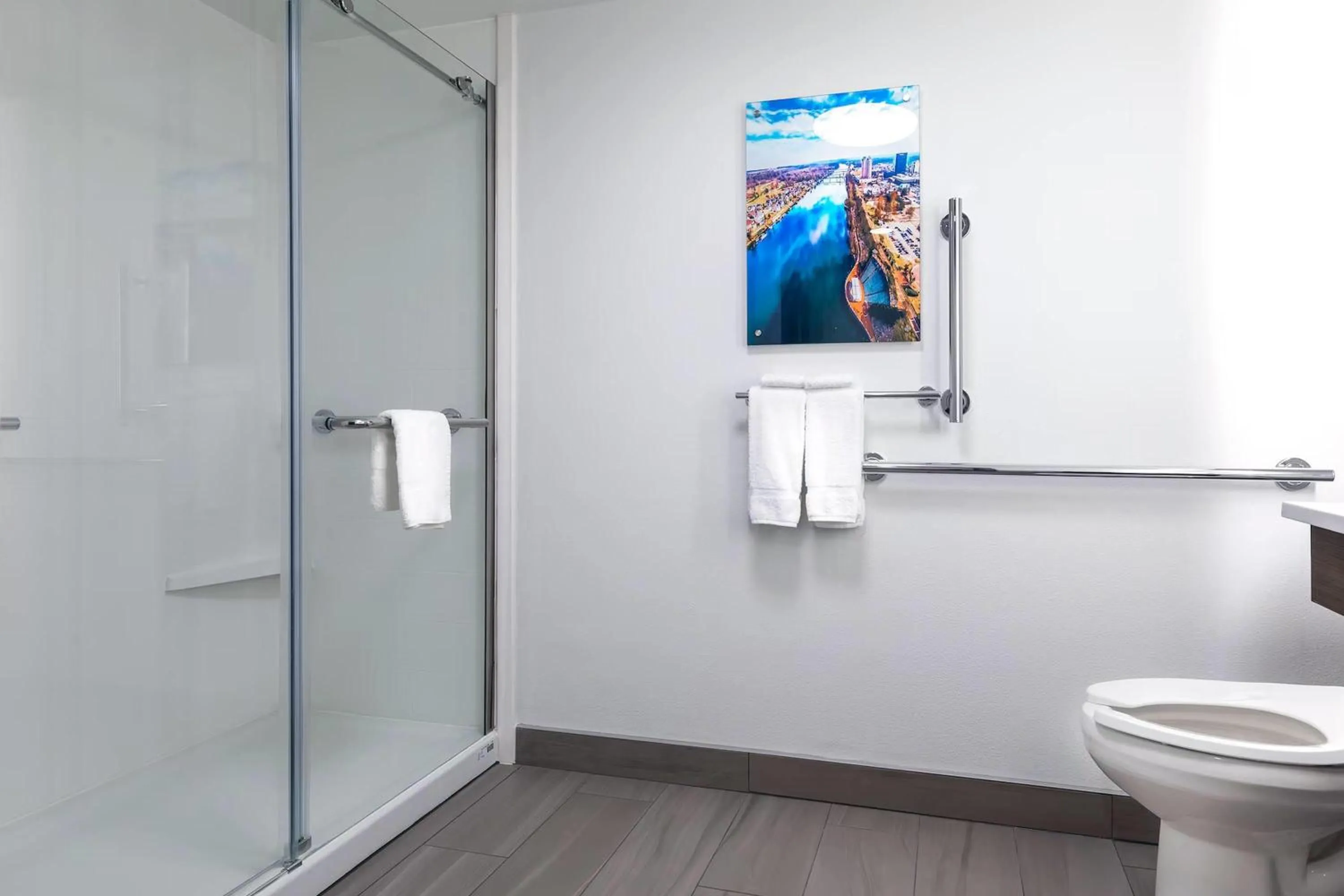 King Room - Mobility Access/Non-Smoking in Wingate Augusta Washington Road by Wyndham