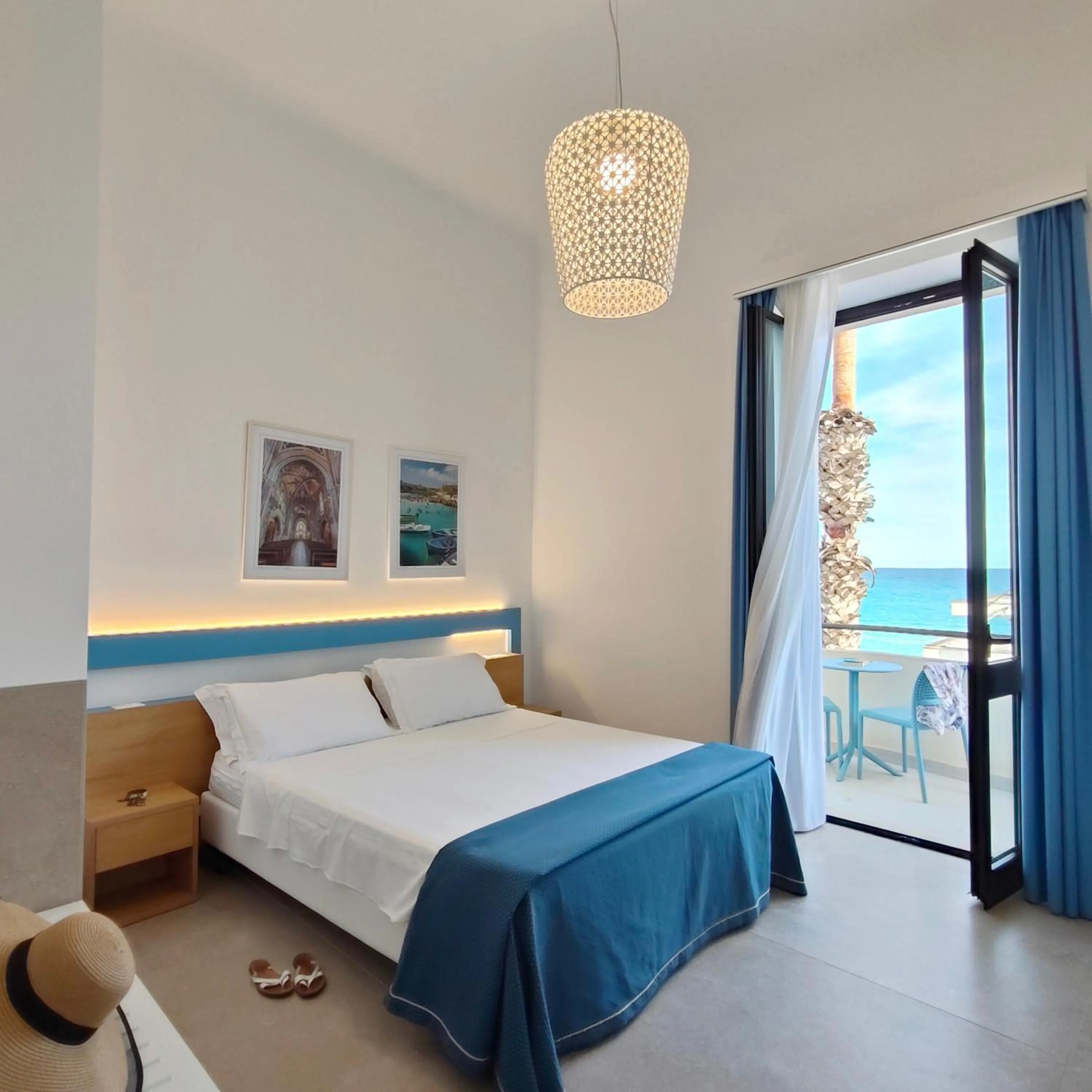 Double Room with Balcony and Sea View in Hotel Miramare