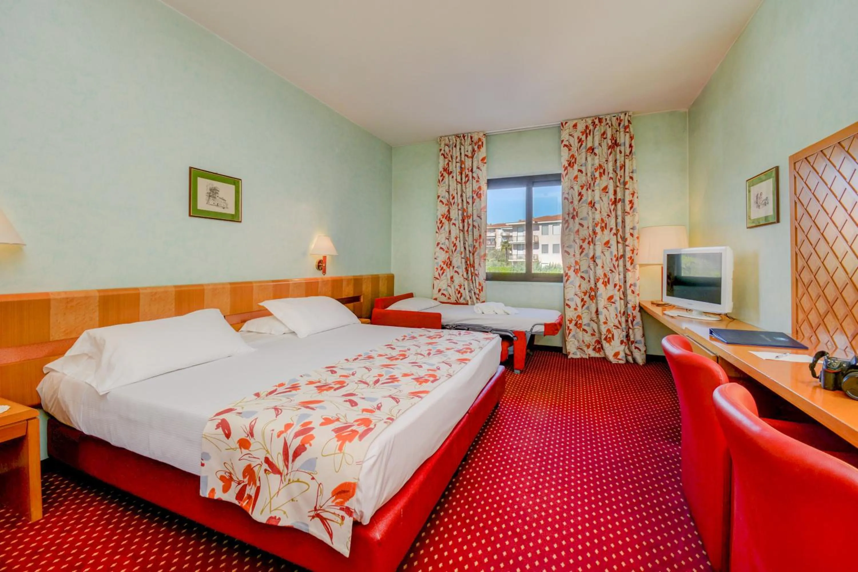 Triple Room in Hotel Oliveto