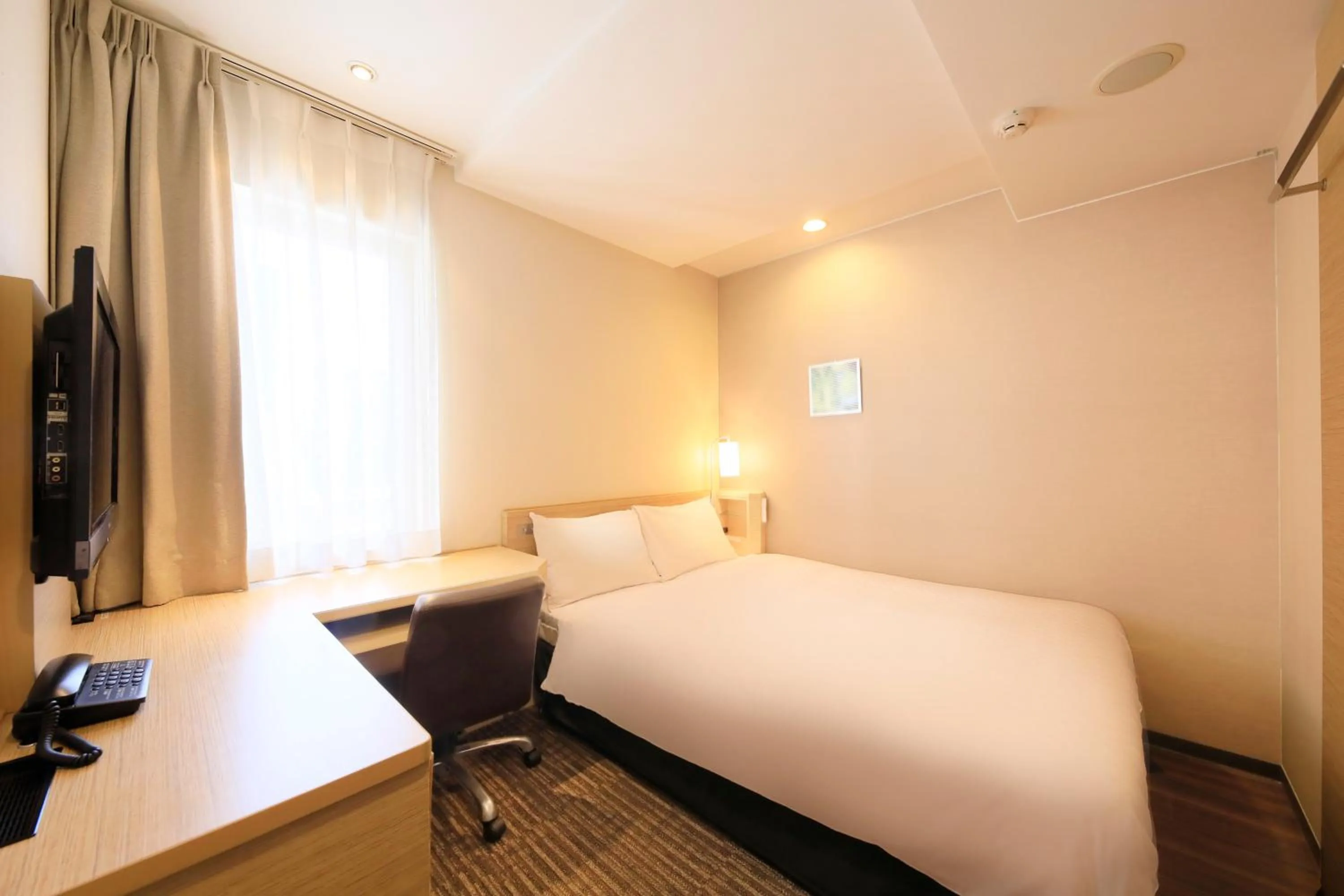 Single Room A (2 adult) - Non-Smoking	 in Via Inn Akihabara