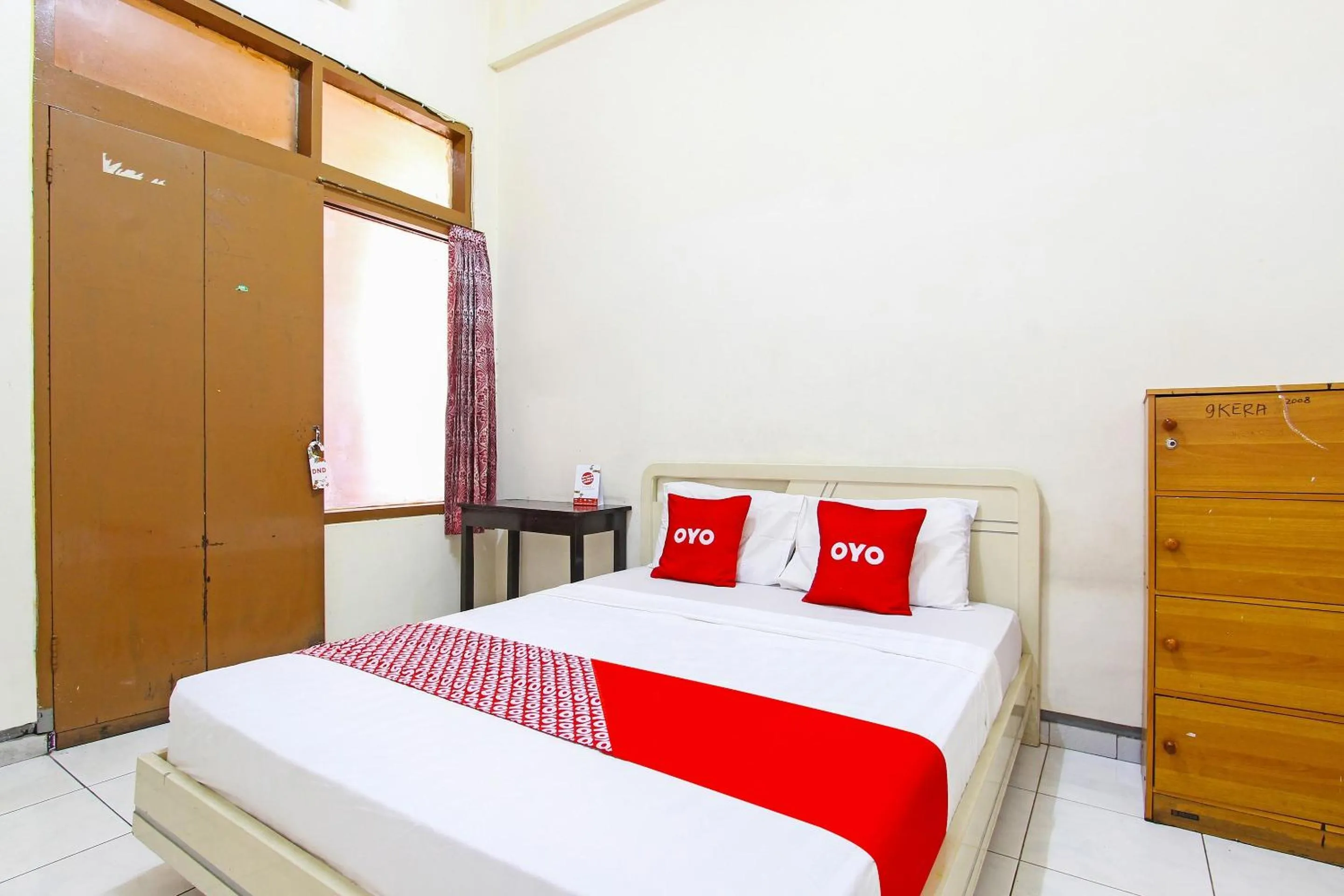 Standard Double Room in Hotel O Mutiara