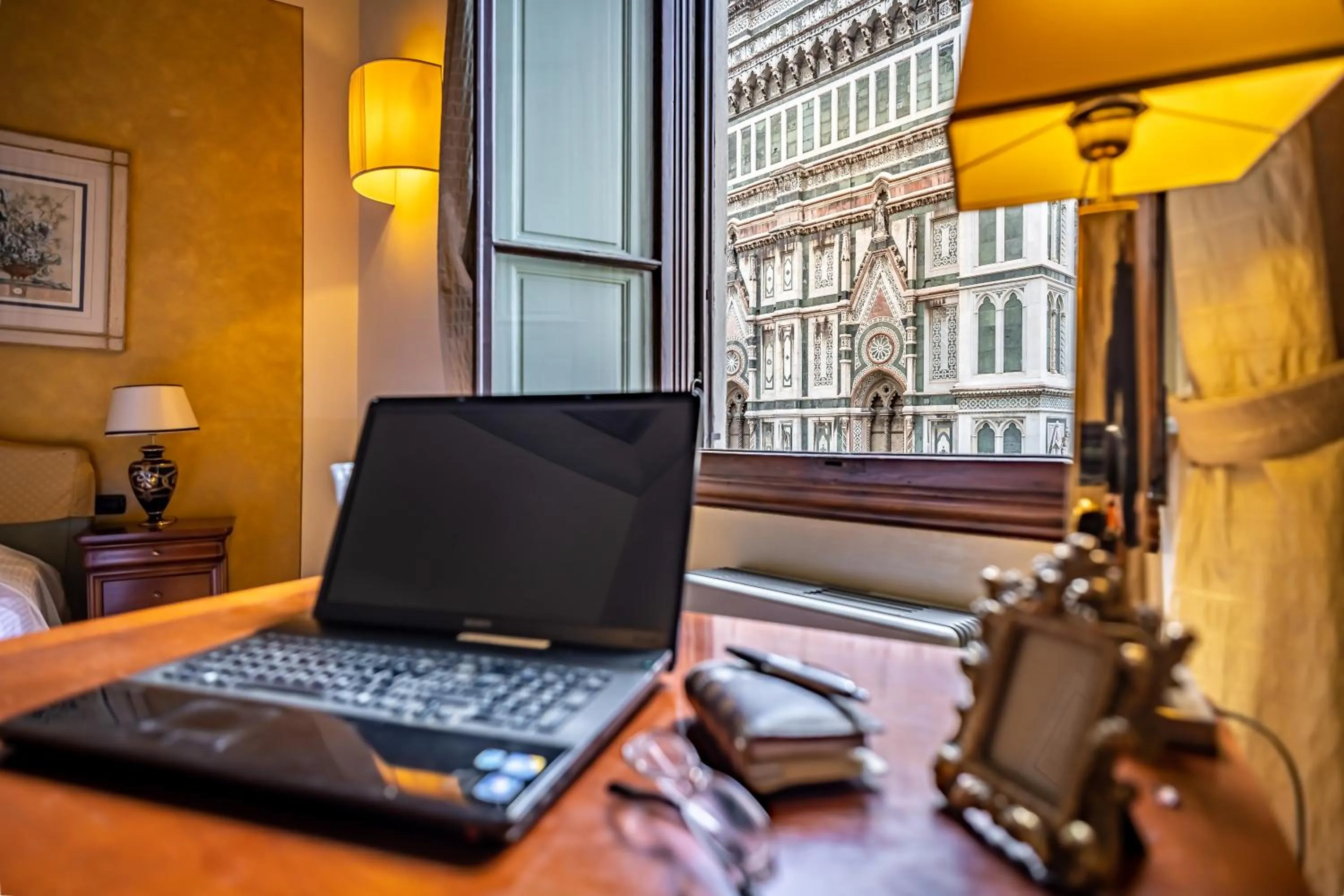 Apartment with 2 bedrooms and view of the Dome of the Cathedral (4 Adults) in Palazzo Gamba Apartments al Duomo