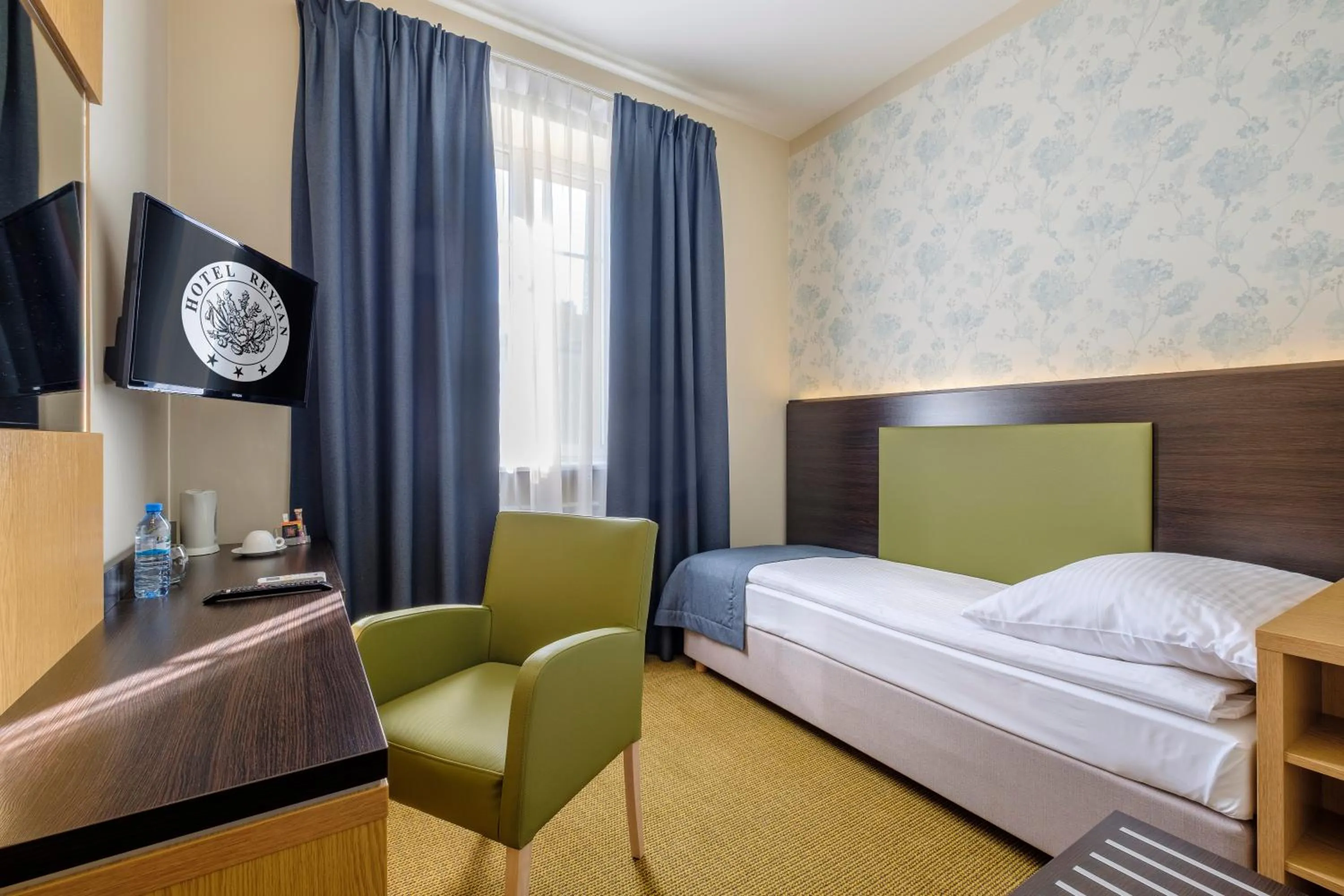 Single Room in Hotel Reytan