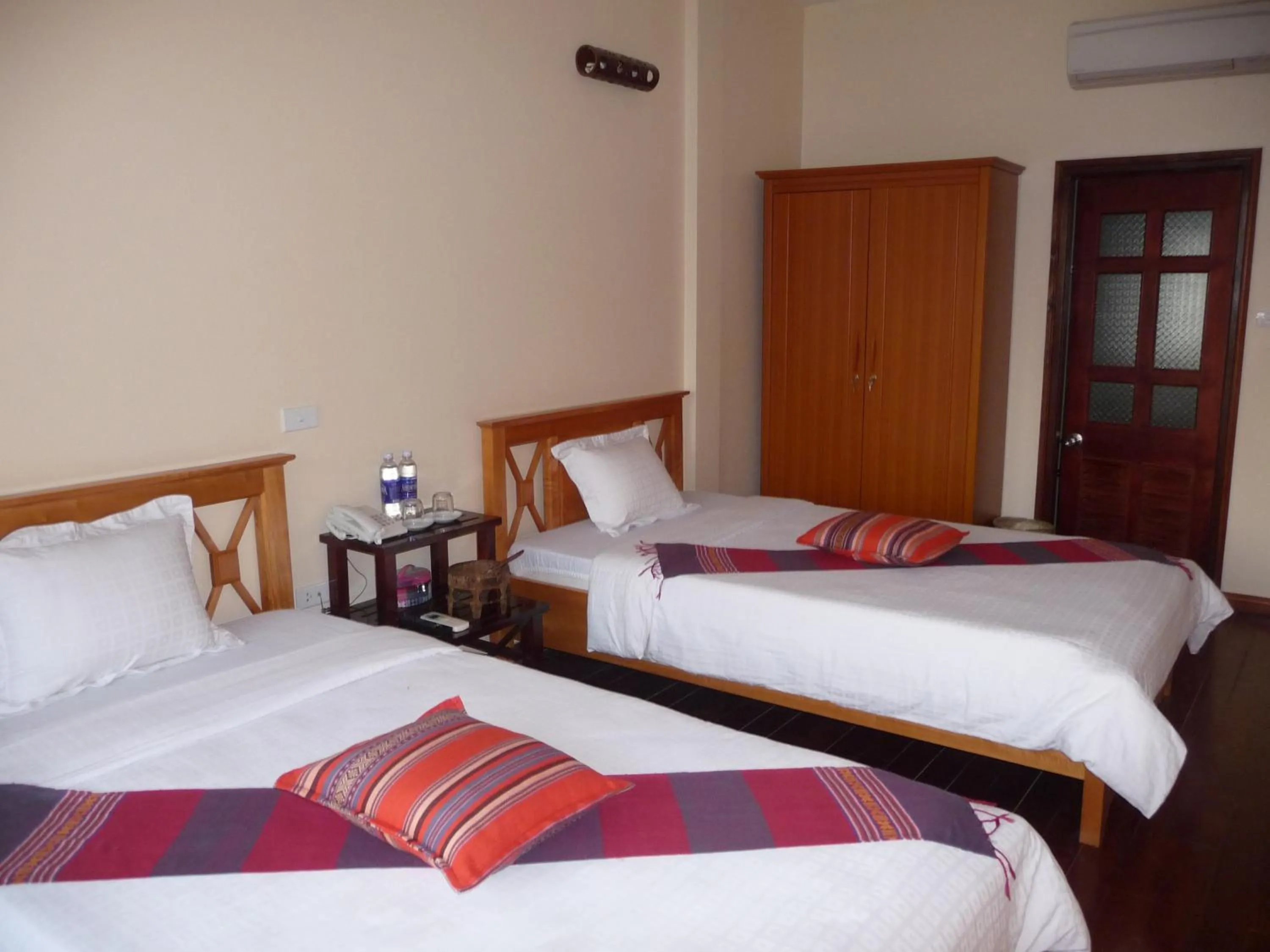 Standard Twin Room - single occupancy in Mai Chau Valley View Hotel
