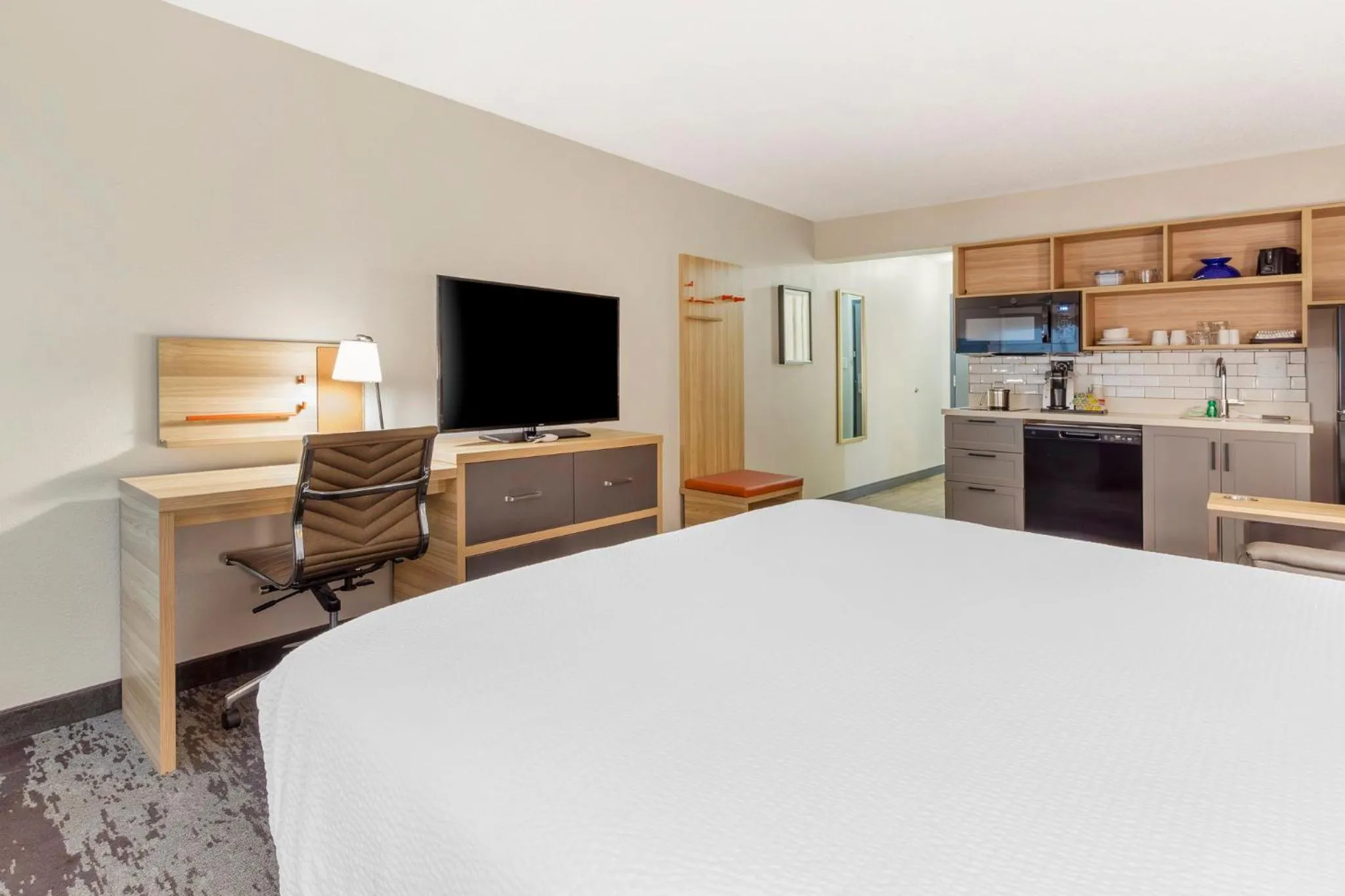 King Studio Suite in Candlewood Suites - Roanoke Airport