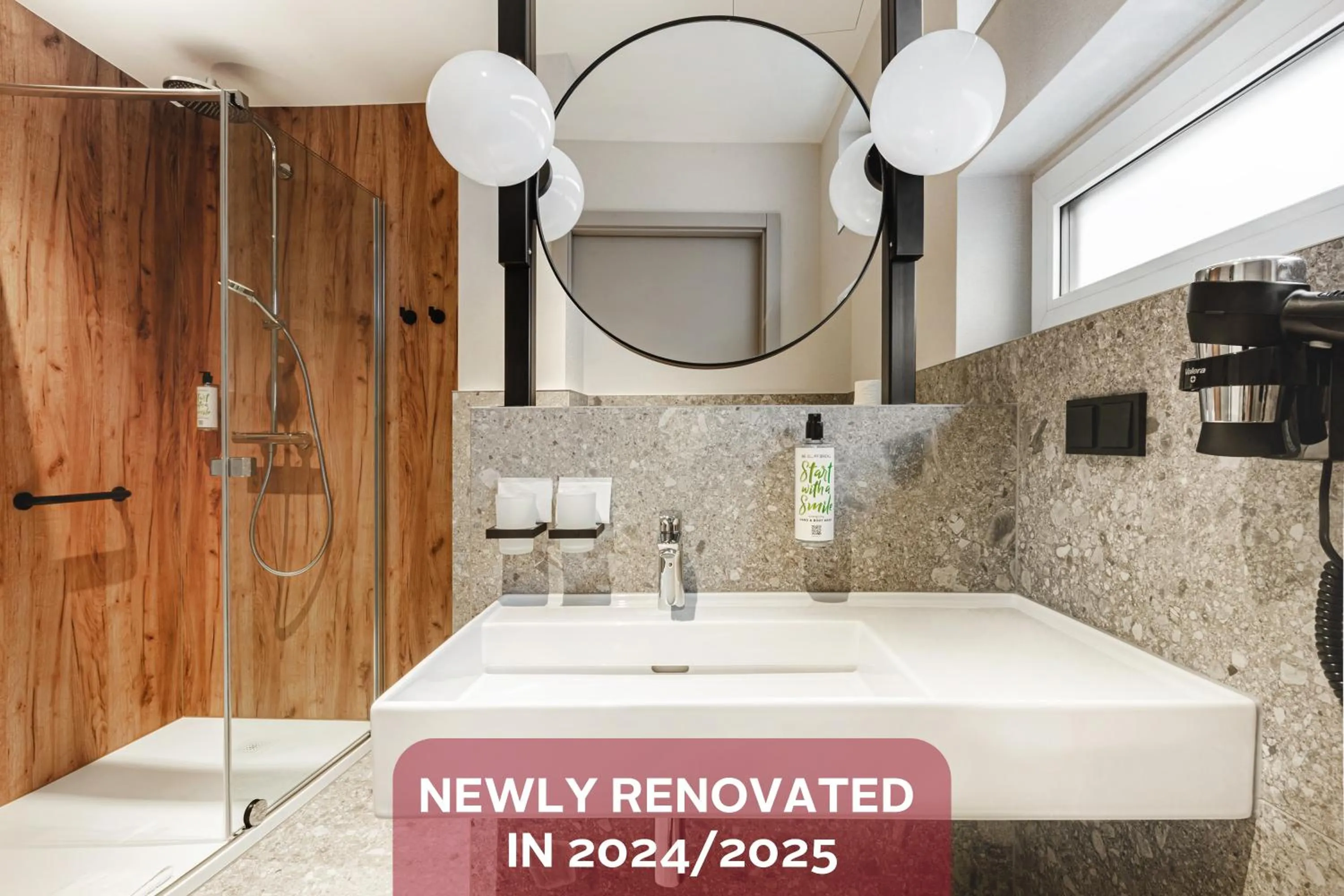 Superior Twin Room in Qubus Hotel Wrocław