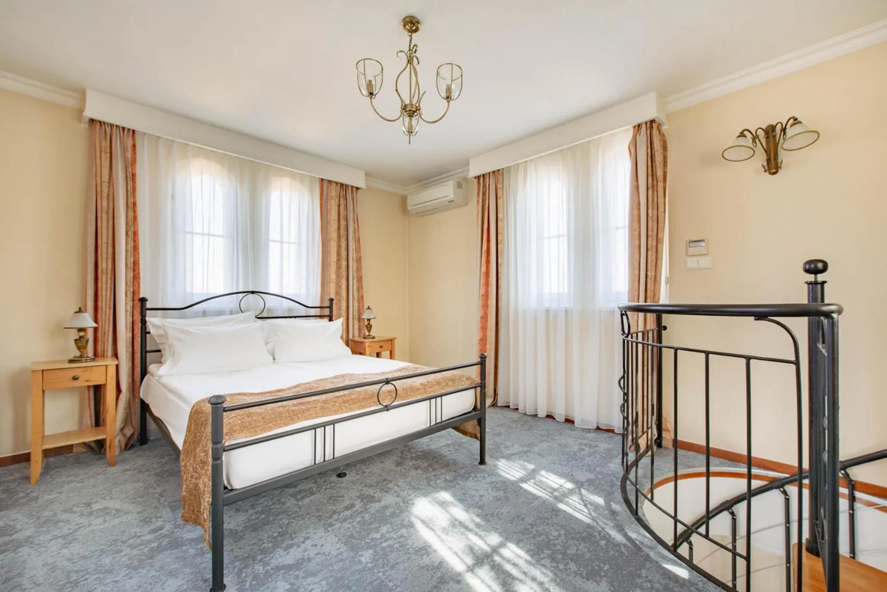 Family Room in Villa Sedan - Destigo Hotels