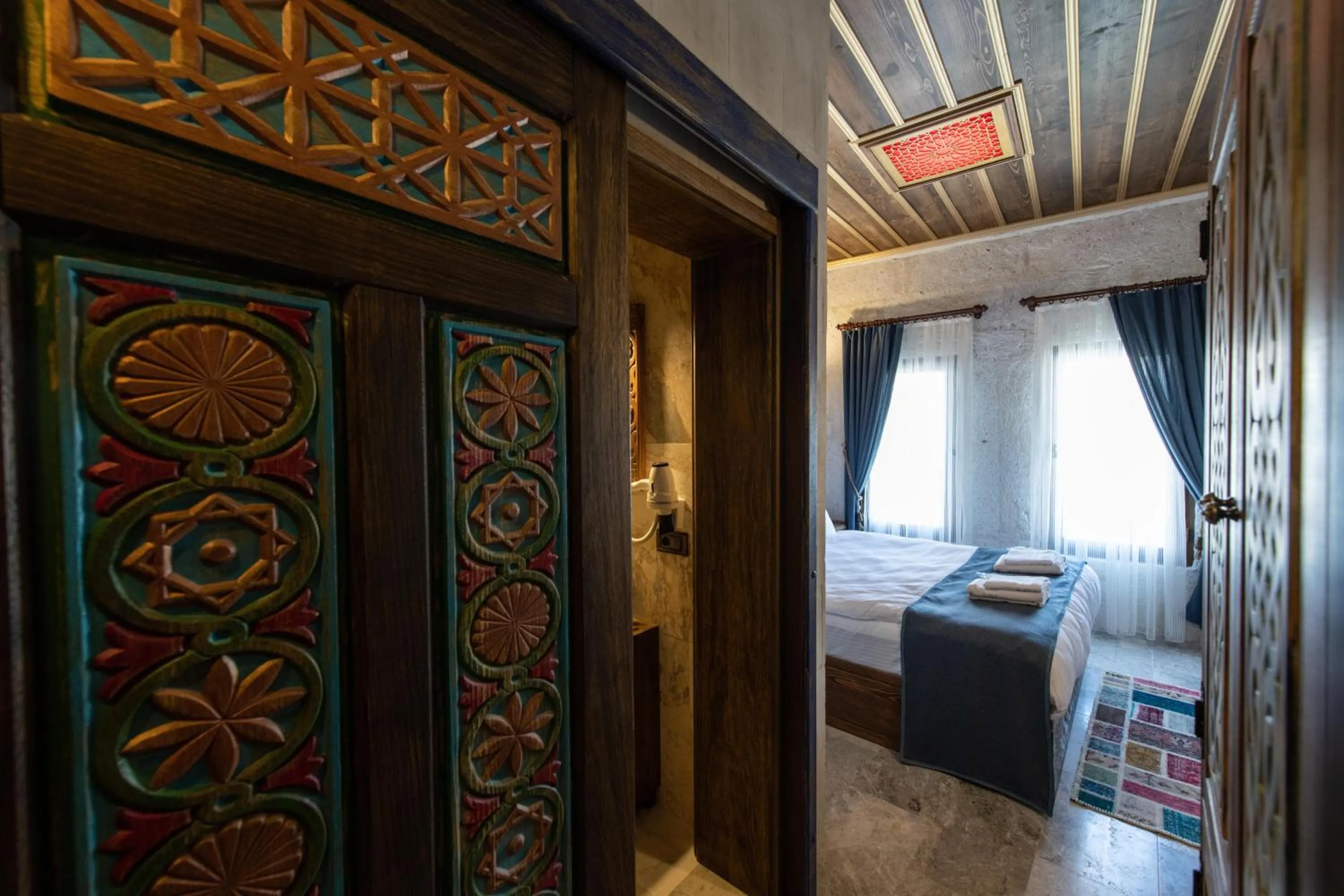 Deluxe Double Room in Foremanson Cave Hotel