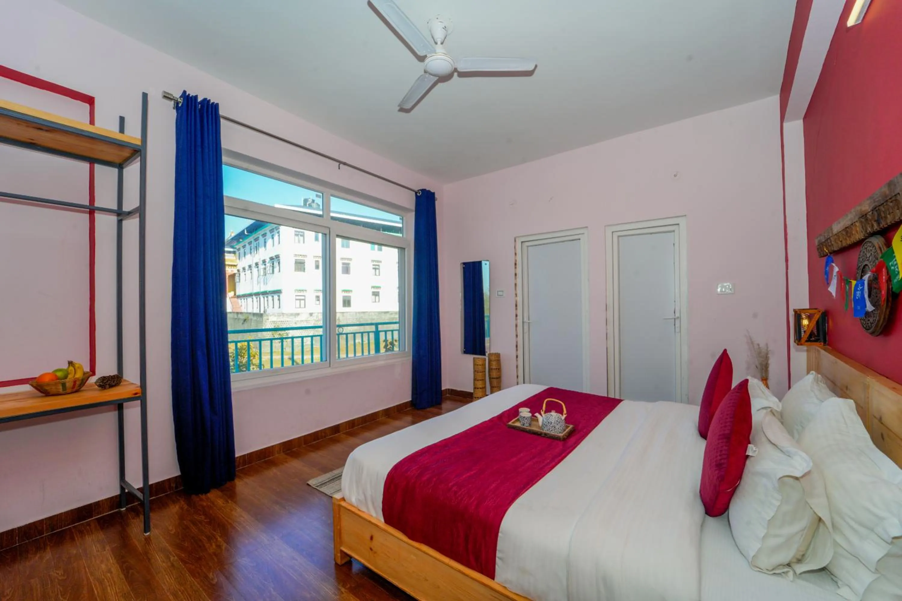 Apartment with Mountain View in Chokling ArtHouse - The Treasure of Himalayas