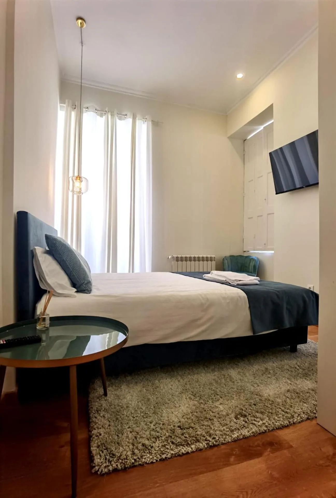 Double Room with Private Bathroom in Monsenhor52