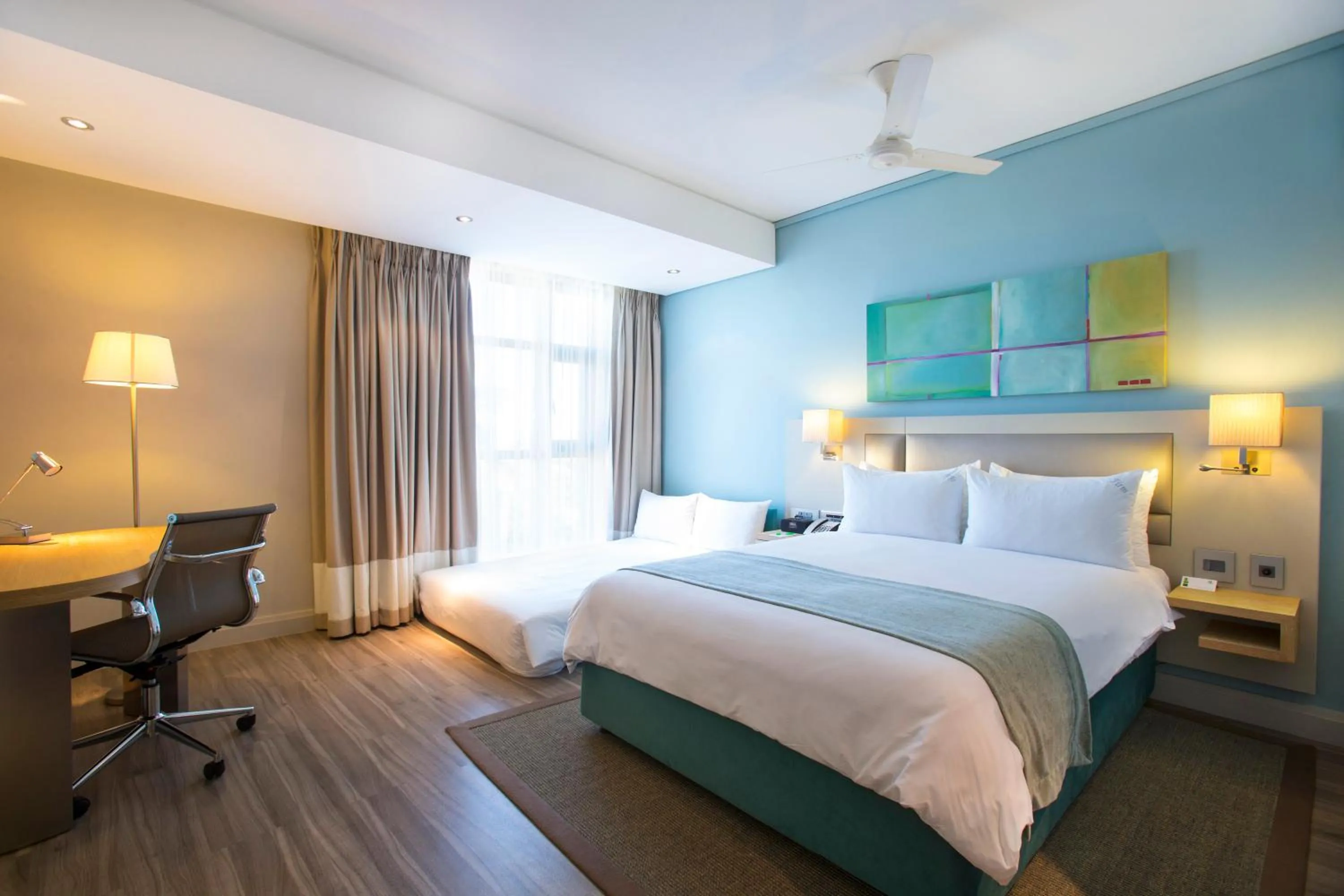 Standard Queen Room with Single Sofa Bed in Holiday Inn Mauritius Mon Trésor by IHG