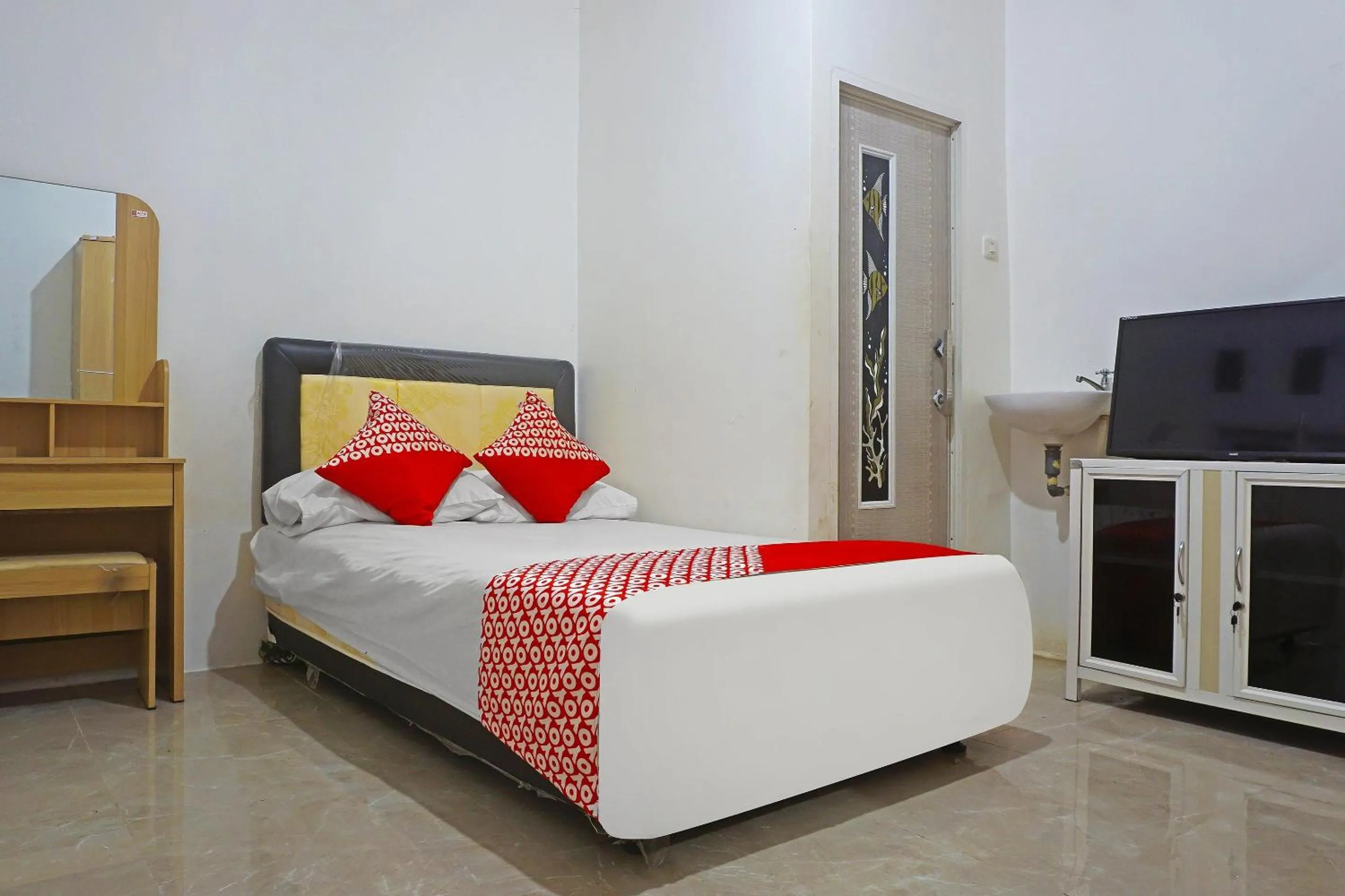 Standard Double Room in Hotel O Pondok Feby Makassar