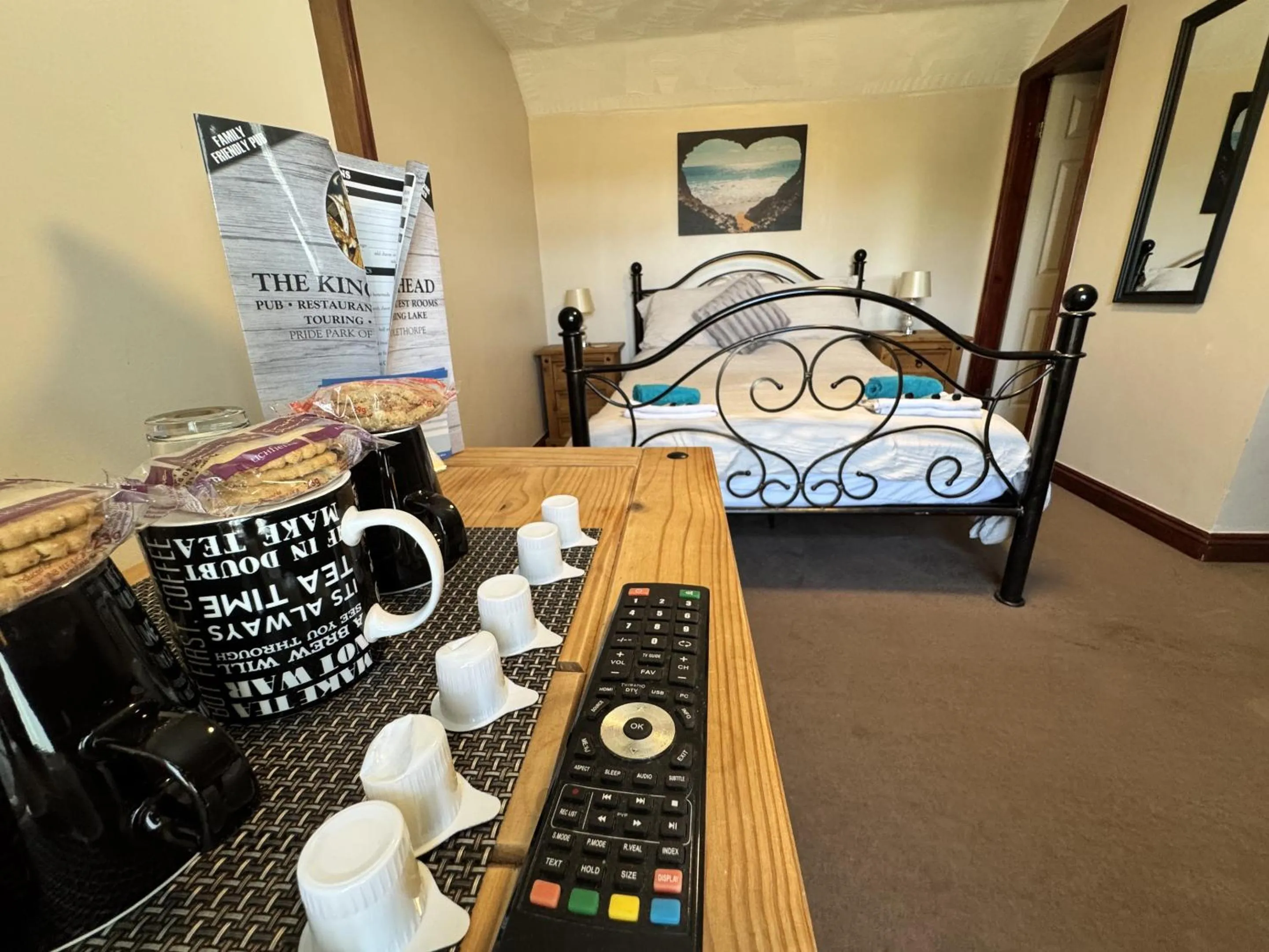 Double Room with Private Bathroom in The Kings Head inn