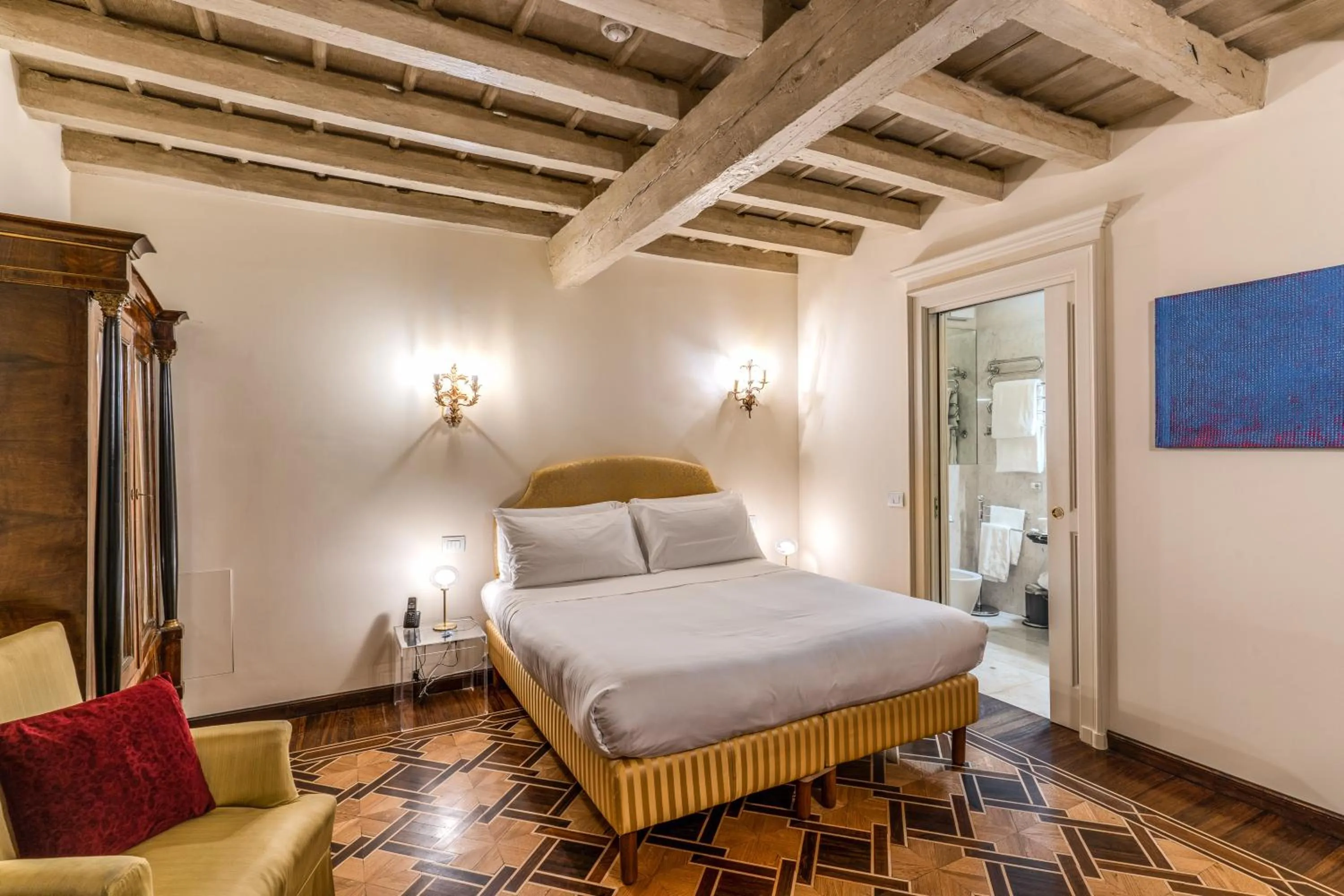 Double or Twin Room in Hotel Santa Marta Suites