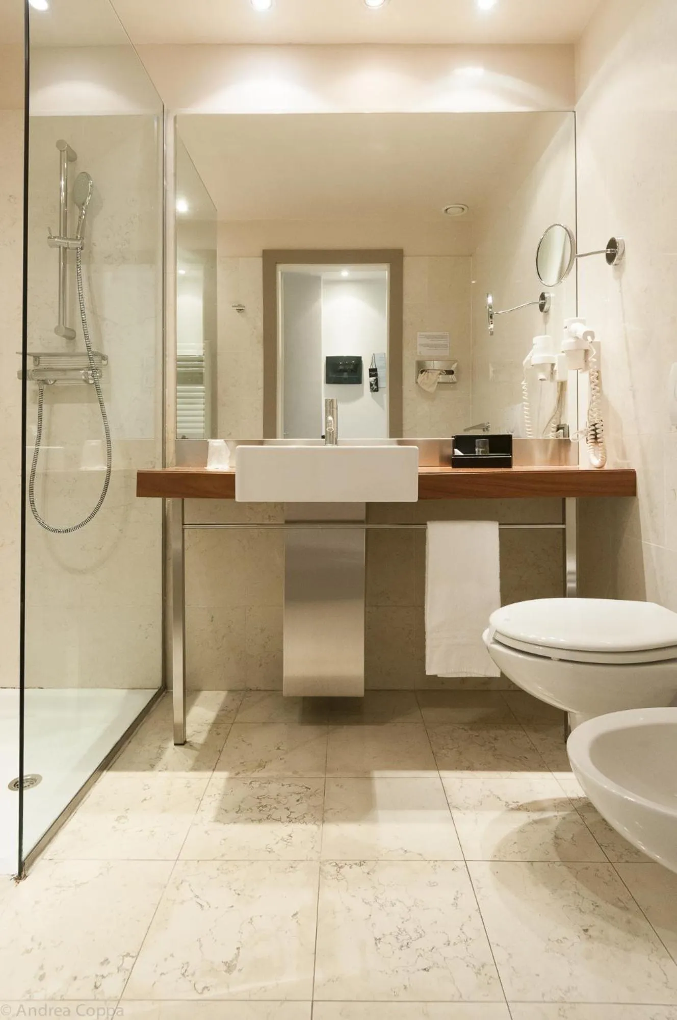 Standard Double or Twin Room - single occupancy in Hotel Barrage