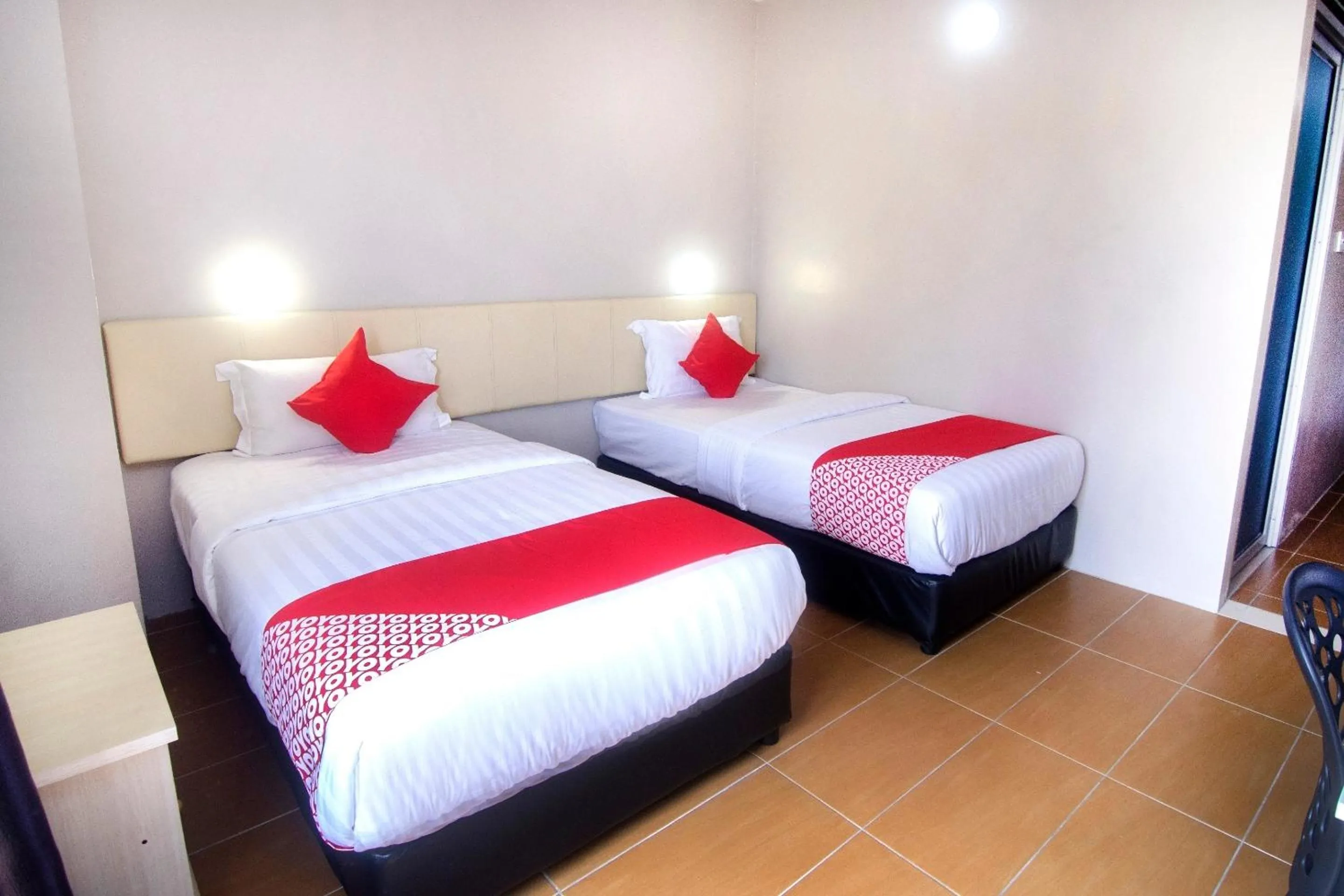 Deluxe Twin Room - single occupancy in Hotel O iBC36 Business Stay