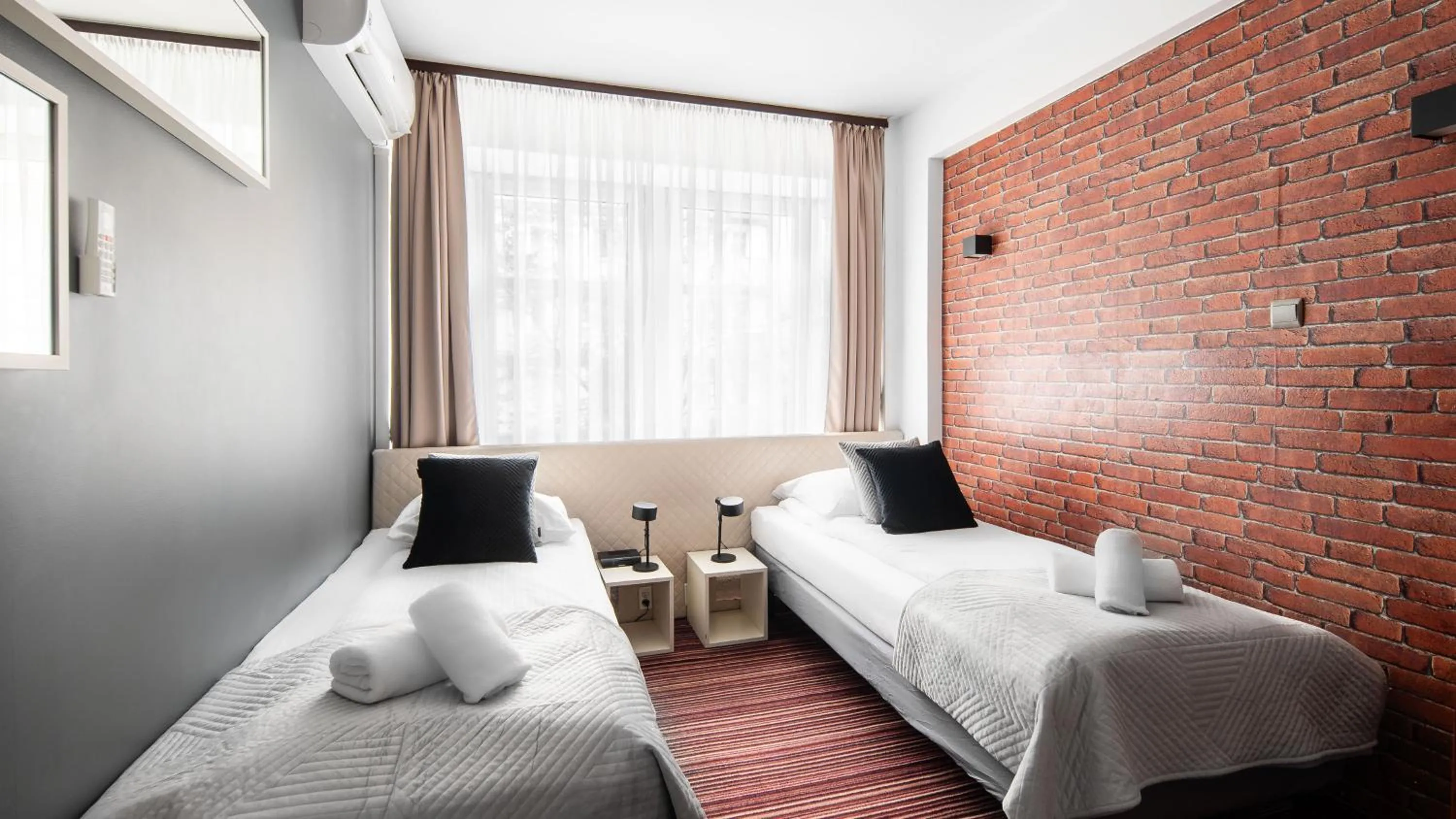 Standard Room in Hotel Delta