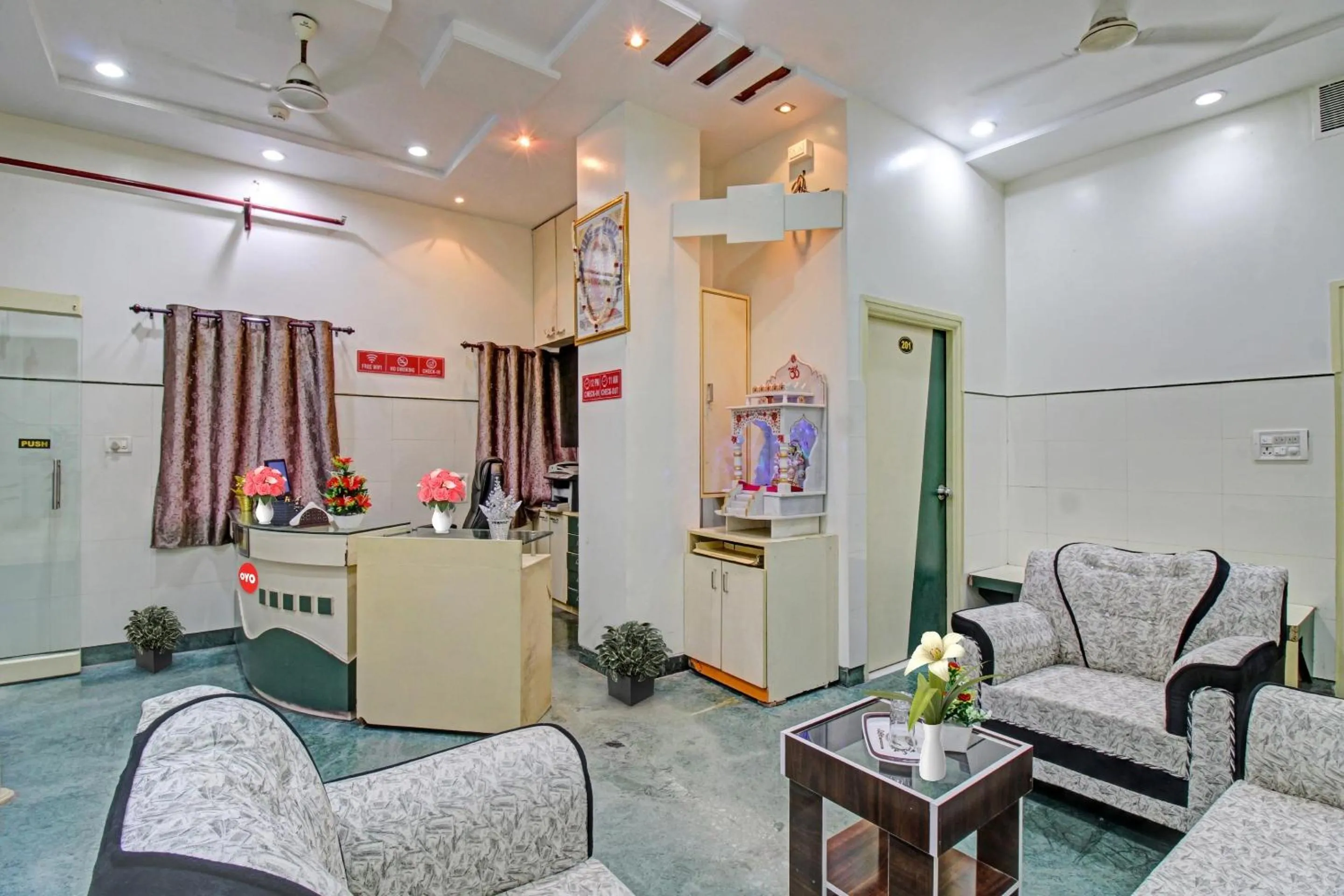 Hotel O Sunshine Inn