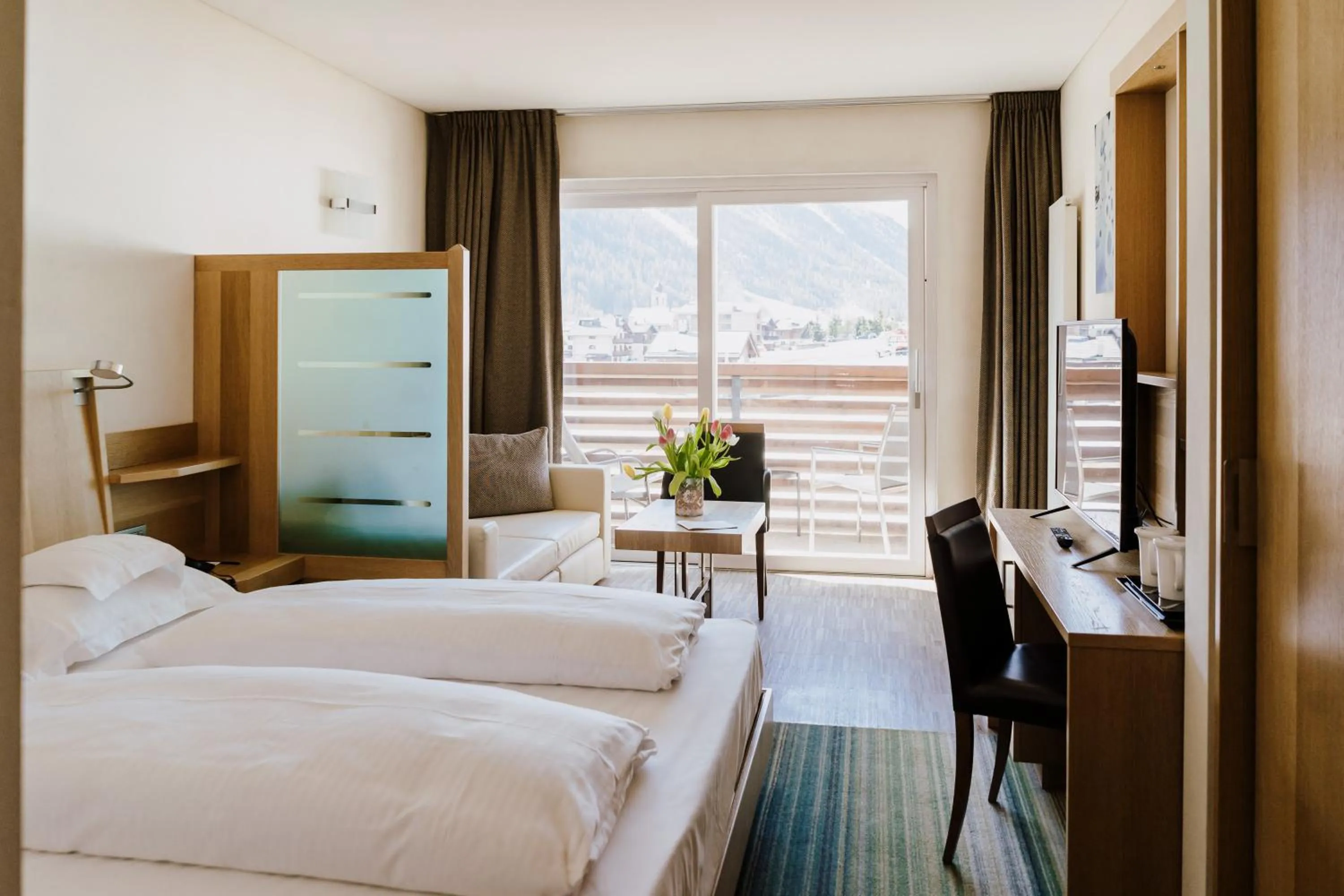Double Room with Mountain View in Hotel Lac Salin Spa & Mountain Resort