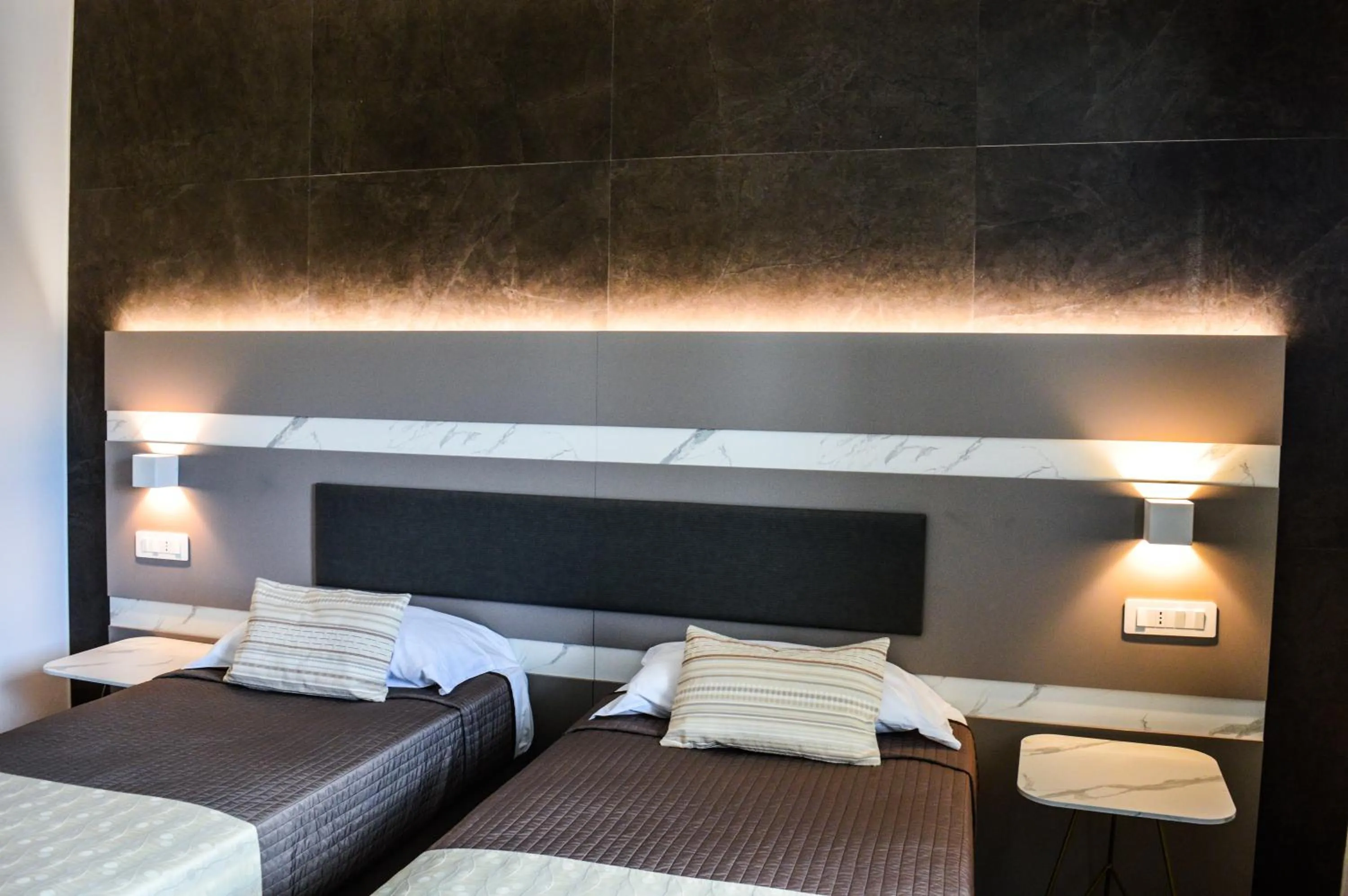 Superior Twin Room with Balcony in Mediterranea Hotel & Convention Center