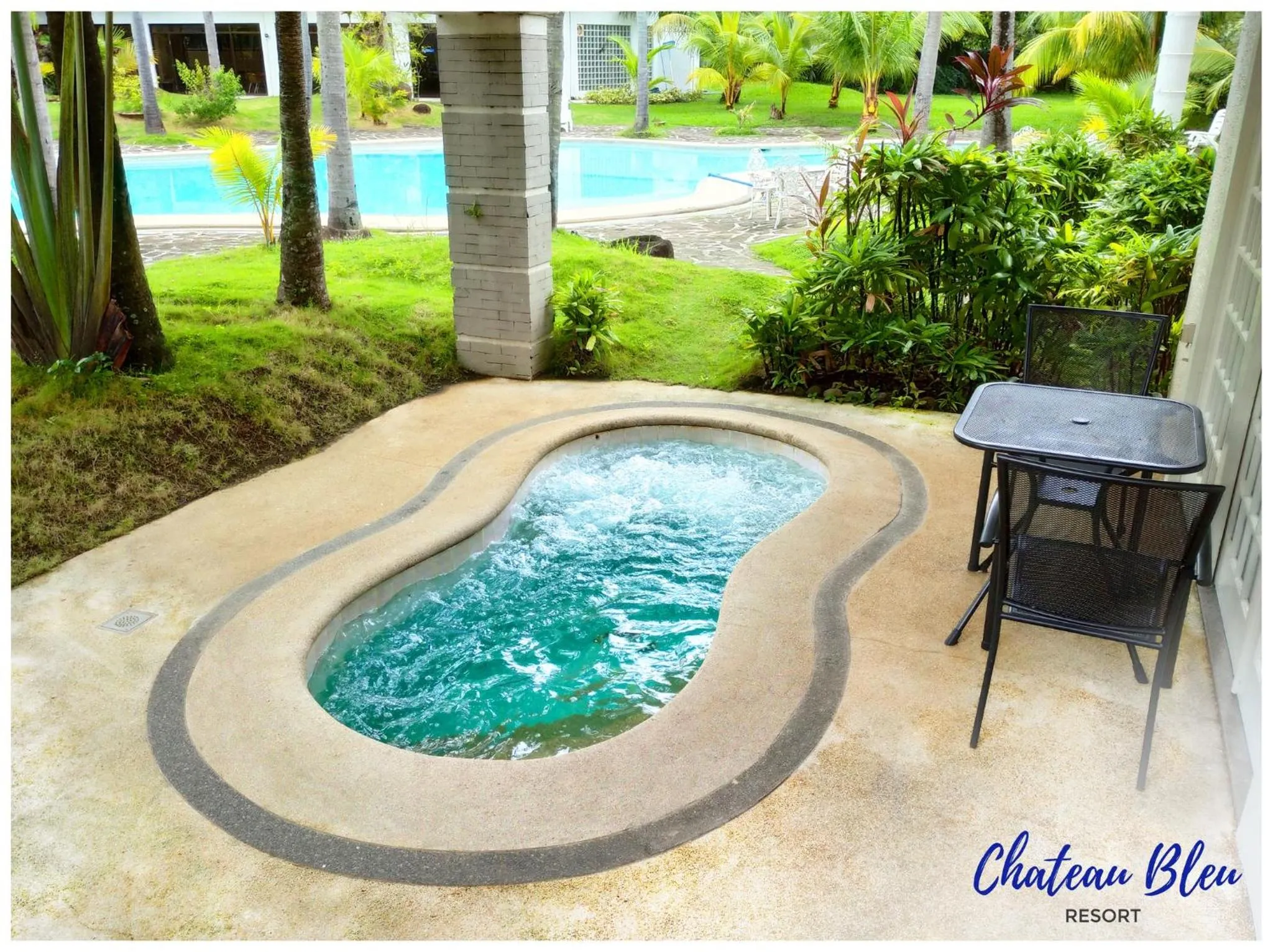 Deluxe Twin Room in Chateau Bleu Resort