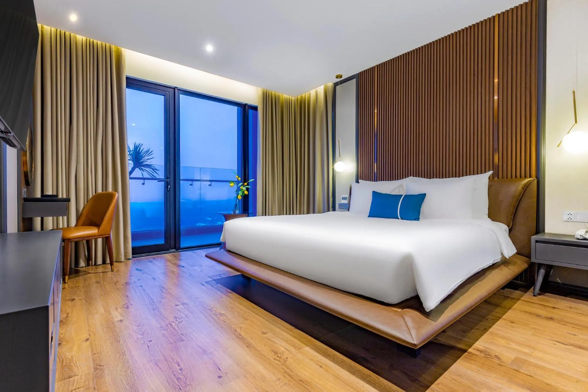 Suite with Sea View - Afternoon Tea Included  in Peninsula Hotel Danang